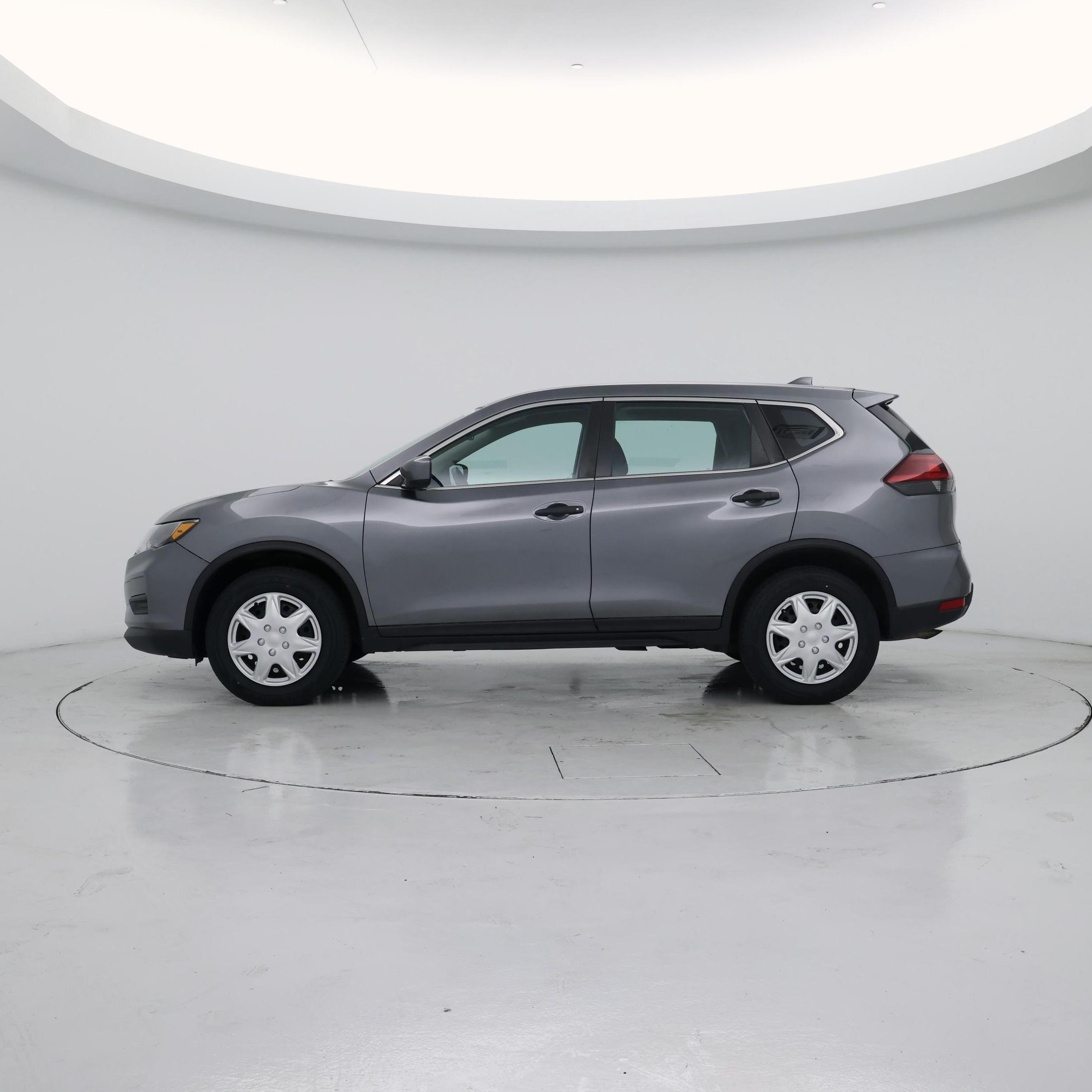 Thumbnail: 2020 Nissan Rogue - 3
