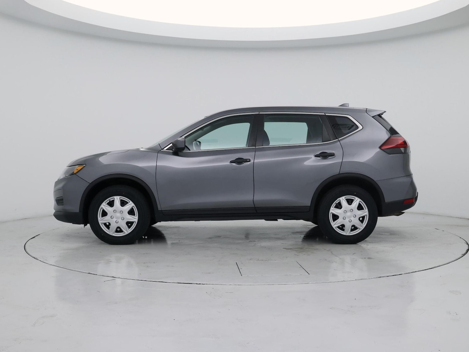 2020 Nissan Rogue S - Photo 4