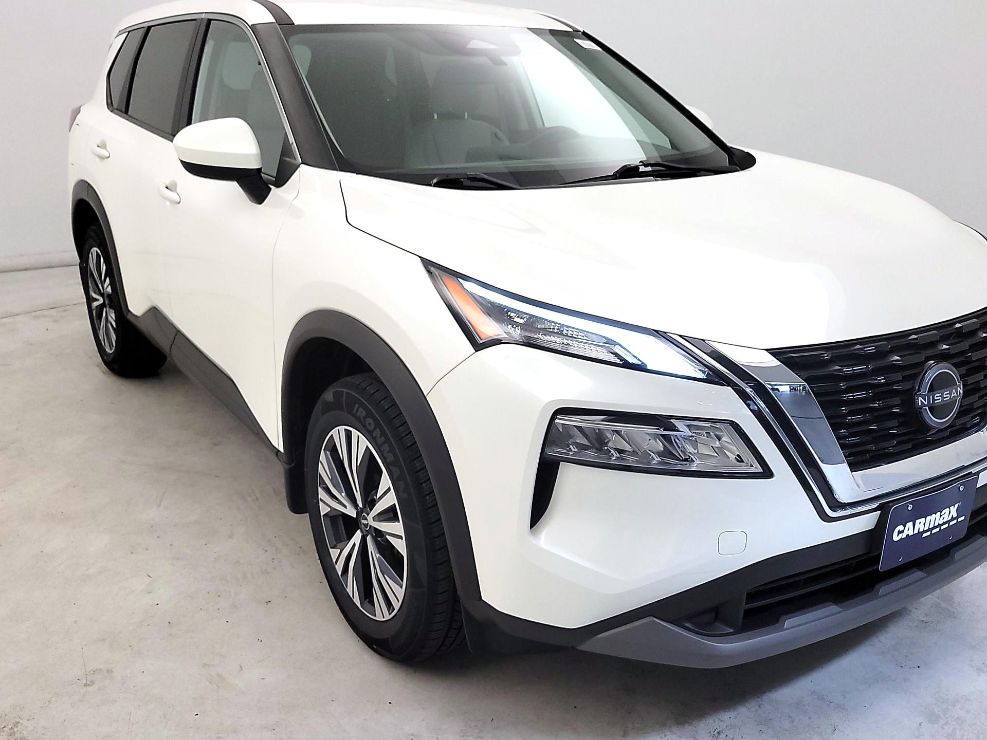 White 2023 Nissan Rogue SV AWD SUV / Crossover All-Wheel Drive Automatic