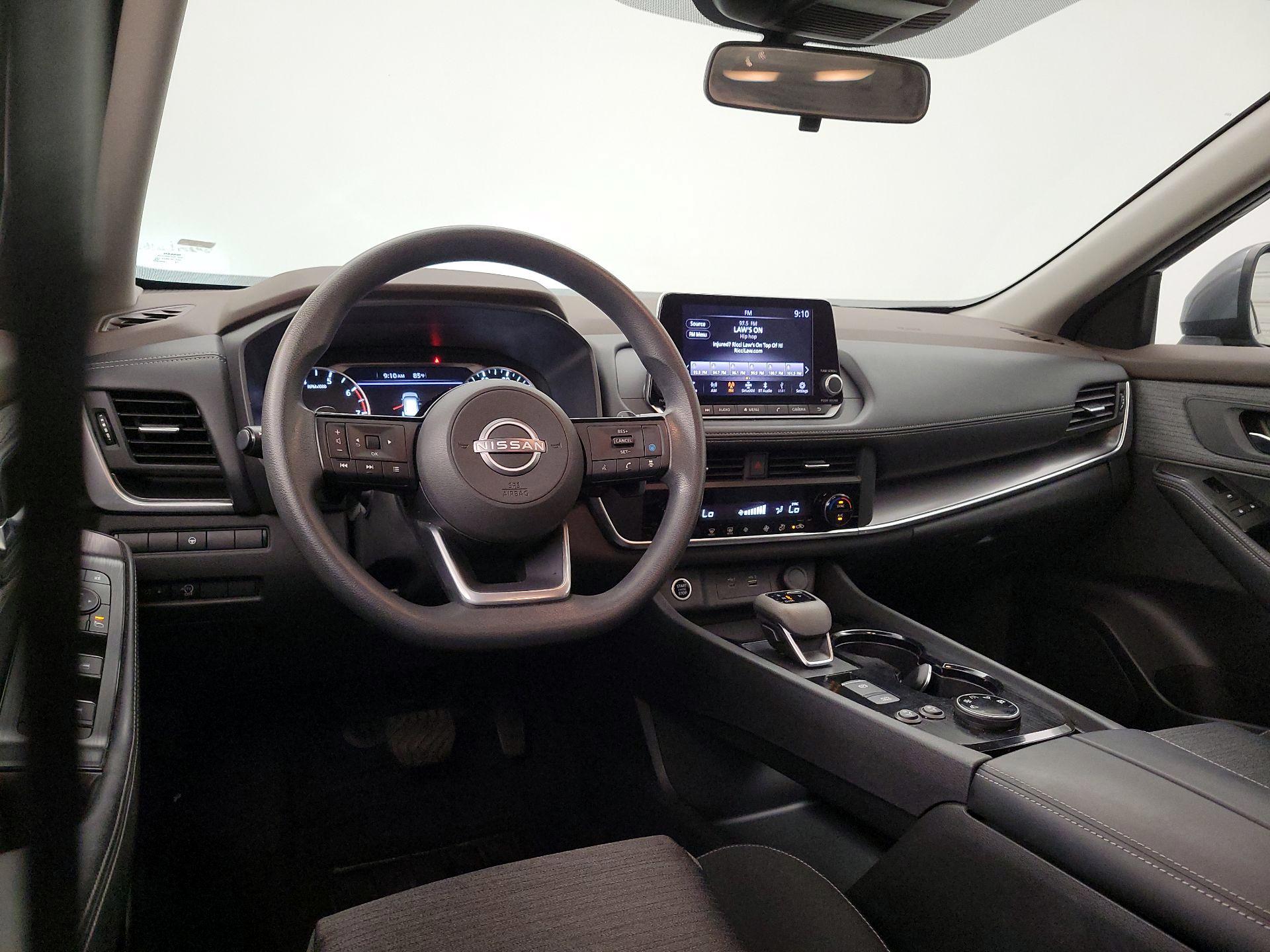 Thumbnail: 2023 Nissan Rogue - 9
