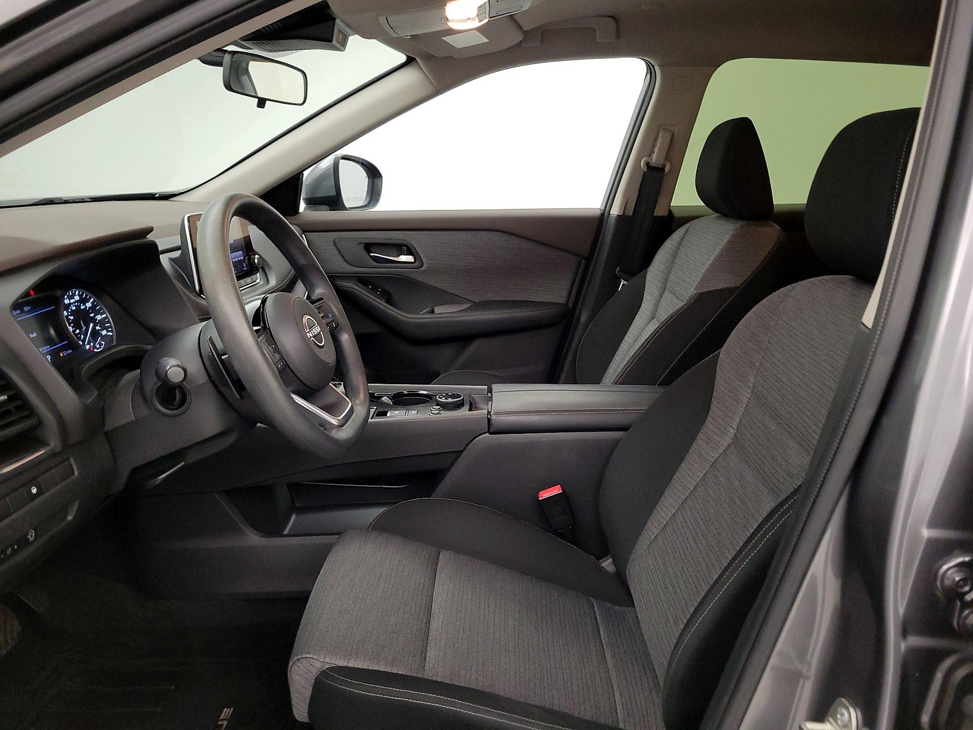 Thumbnail: 2023 Nissan Rogue - 11
