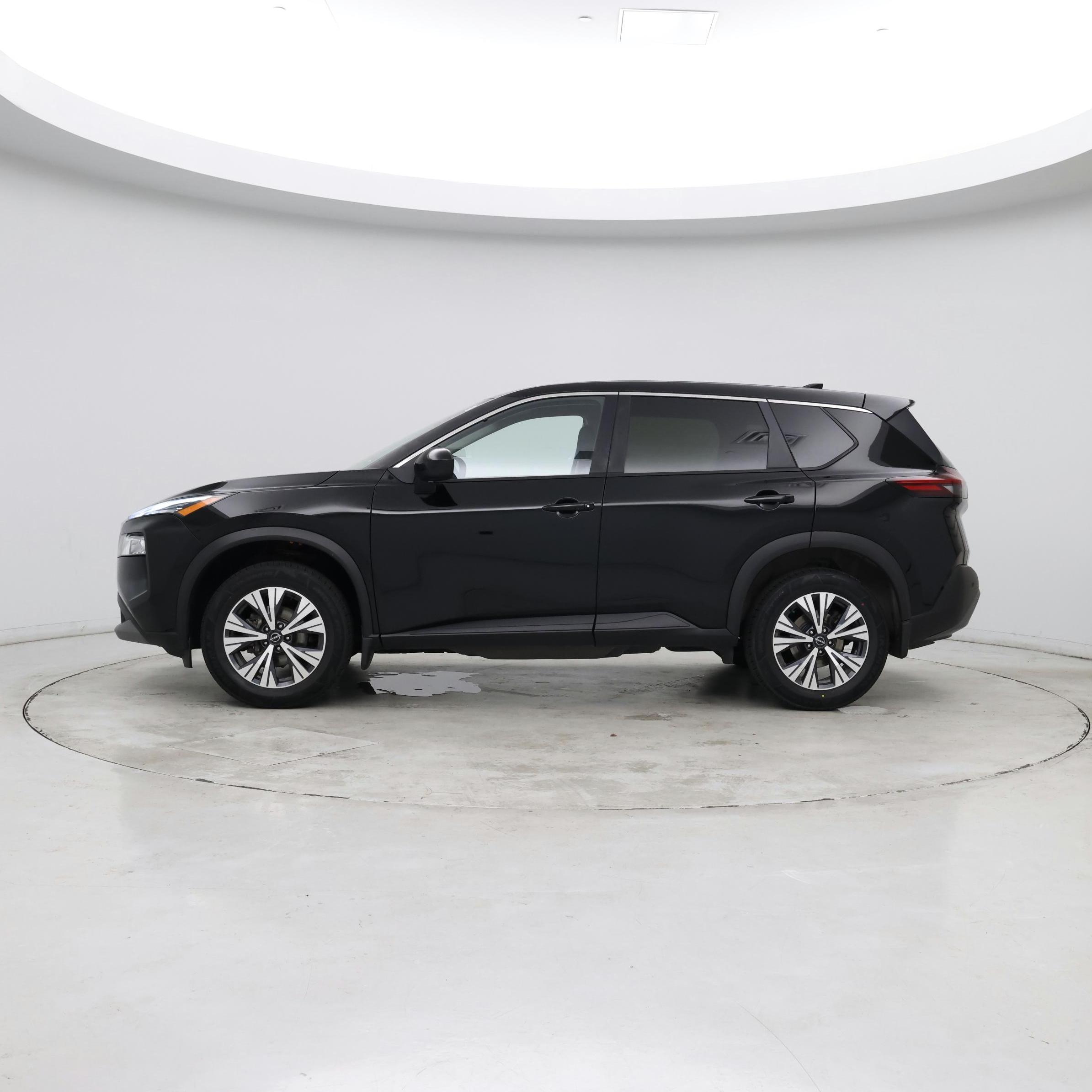 Thumbnail: 2023 Nissan Rogue - 2