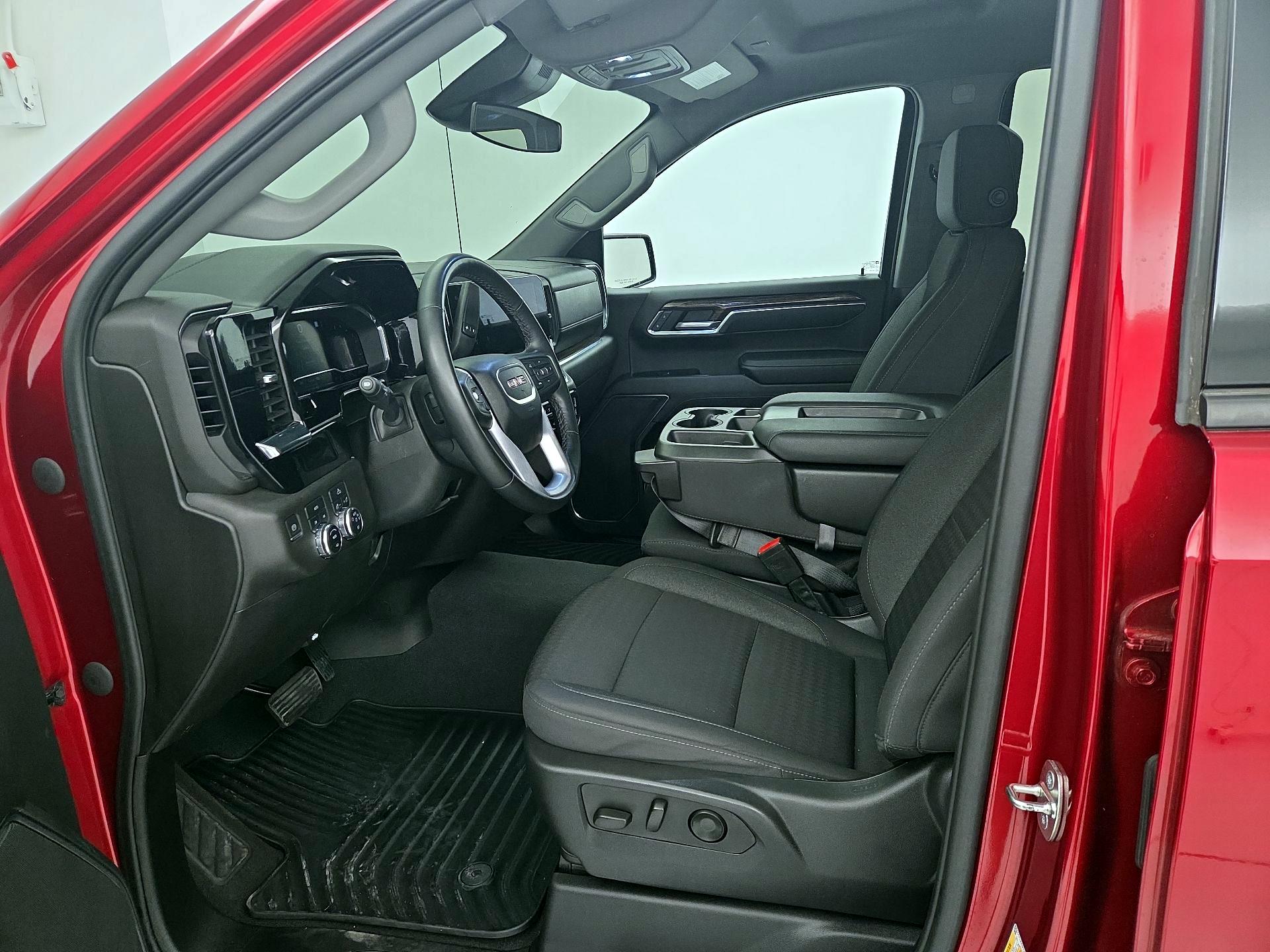 Thumbnail: 2023 GMC Sierra 1500 - 11