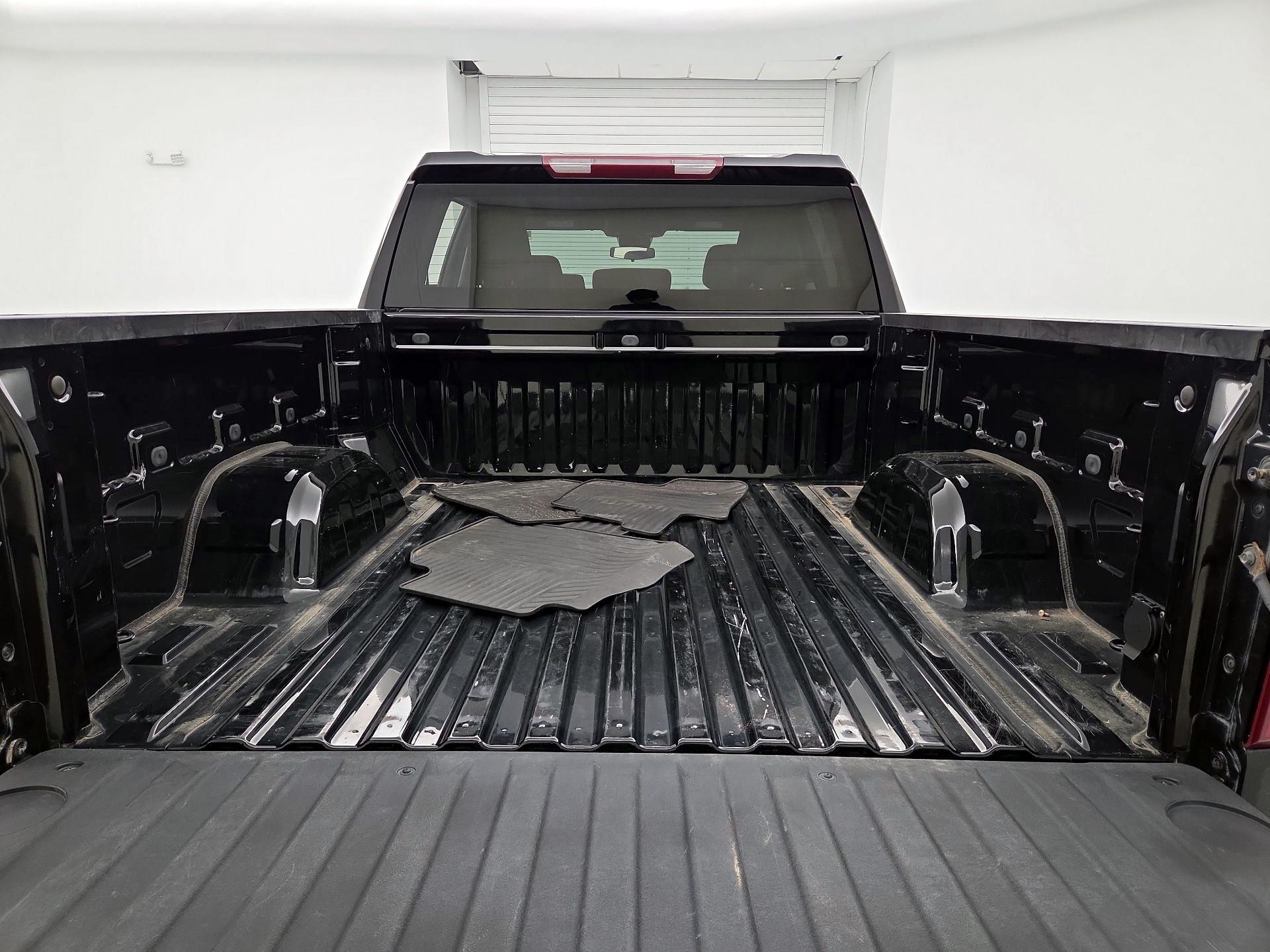 Thumbnail: 2023 Chevrolet Silverado 1500 - 20