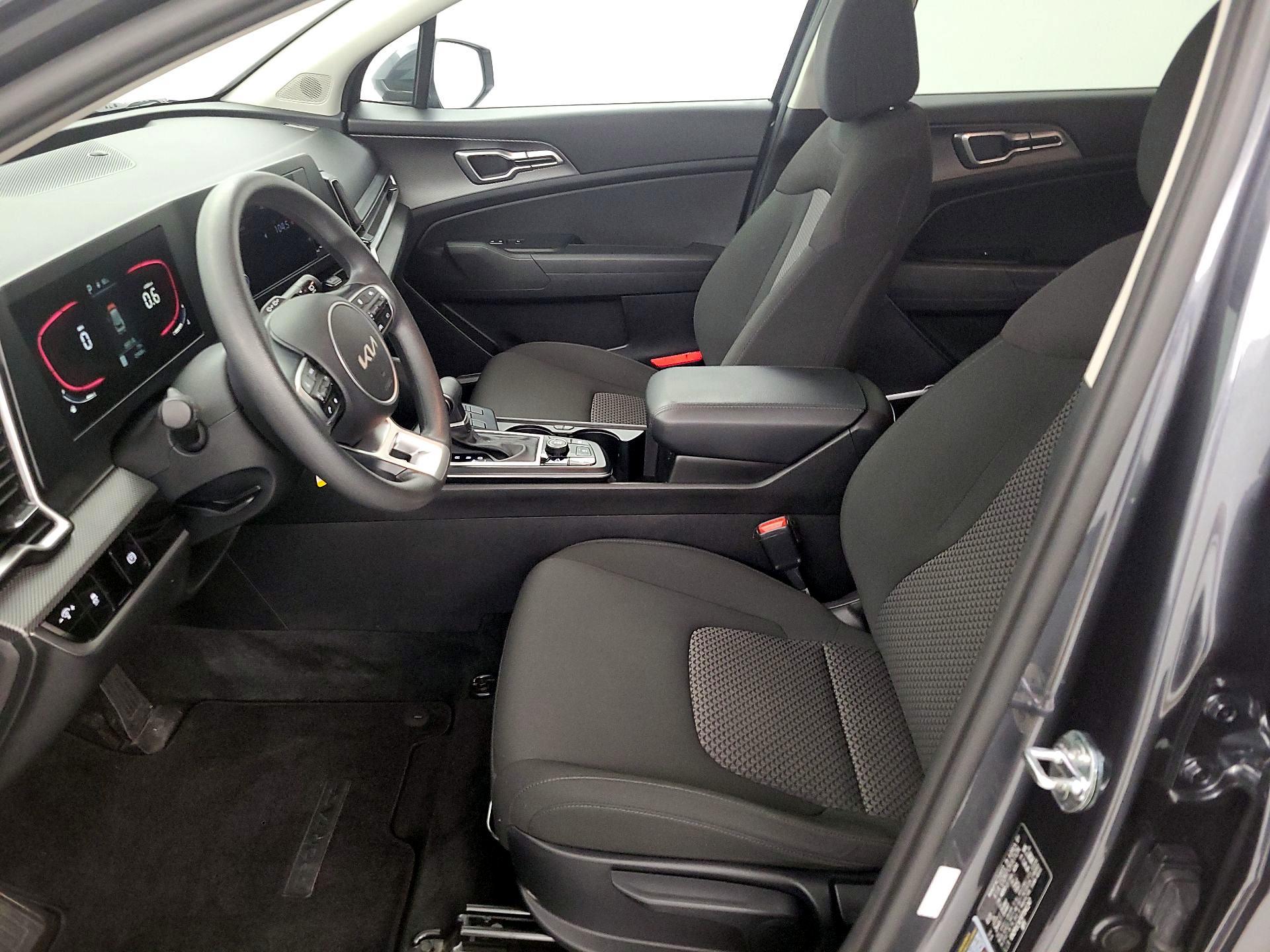 Thumbnail: 2023 Kia Sportage - 11
