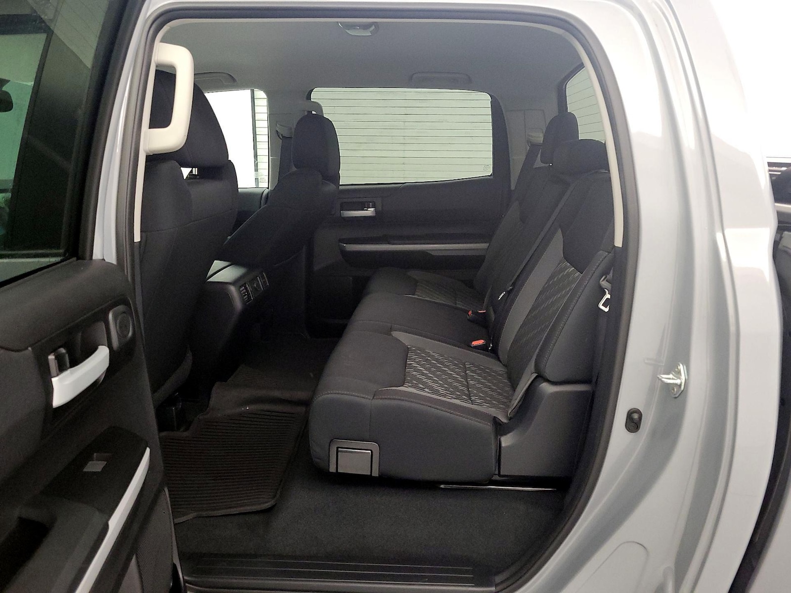 2021 Toyota Tundra SR5 - Photo 18