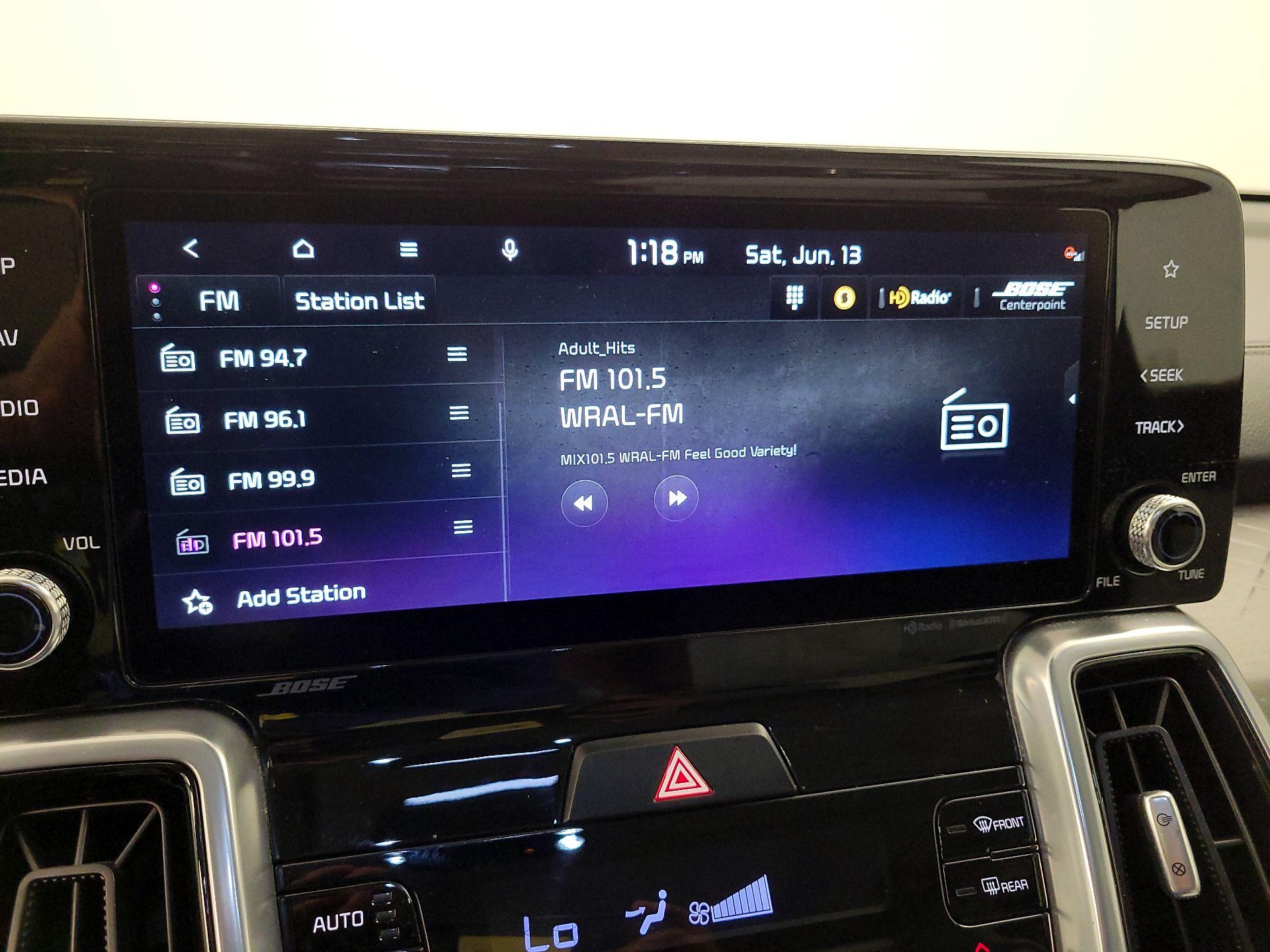Thumbnail: 2023 Kia Sorento - 14