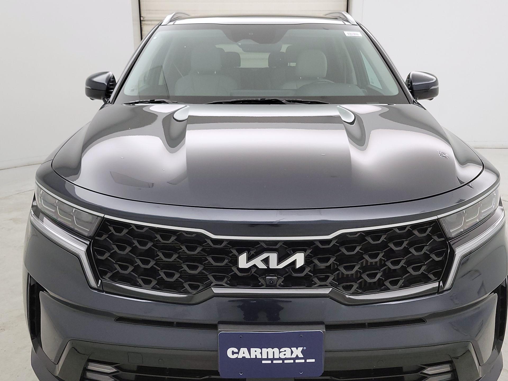 Thumbnail: 2023 Kia Sorento - 2