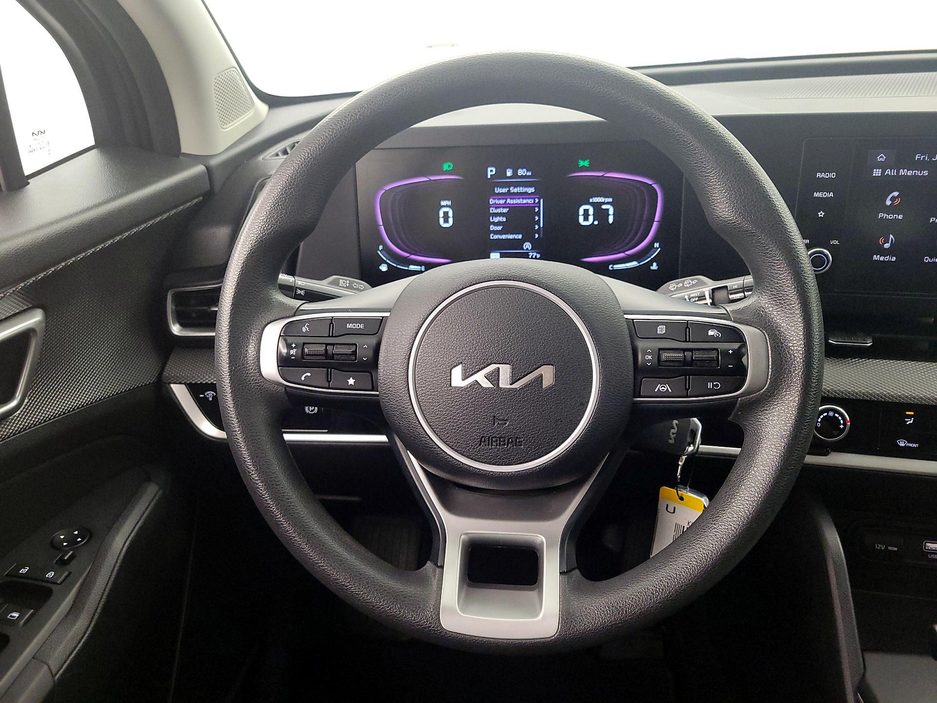 Thumbnail: 2023 Kia Sportage - 10