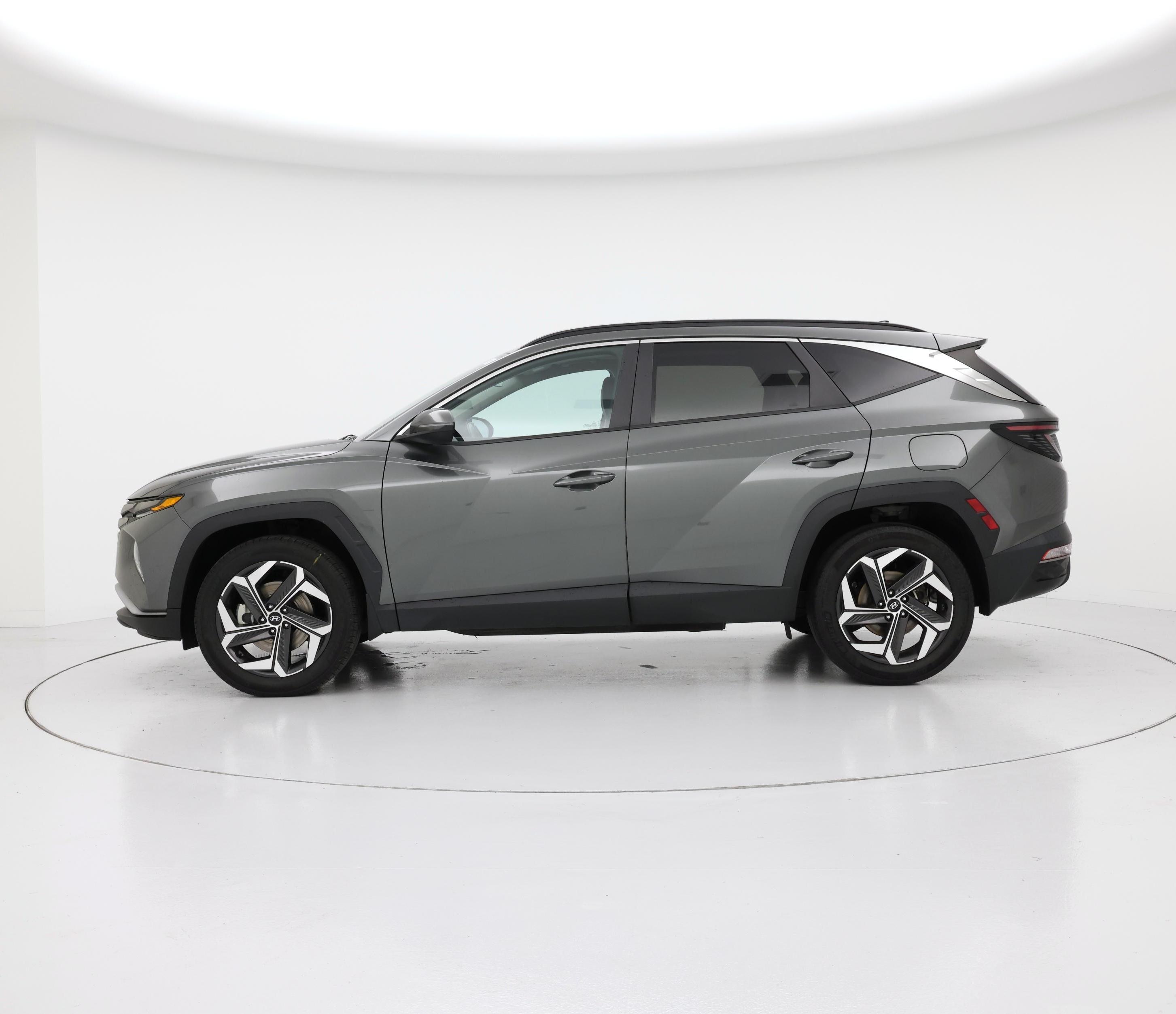Thumbnail: 2022 Hyundai Tucson - 3
