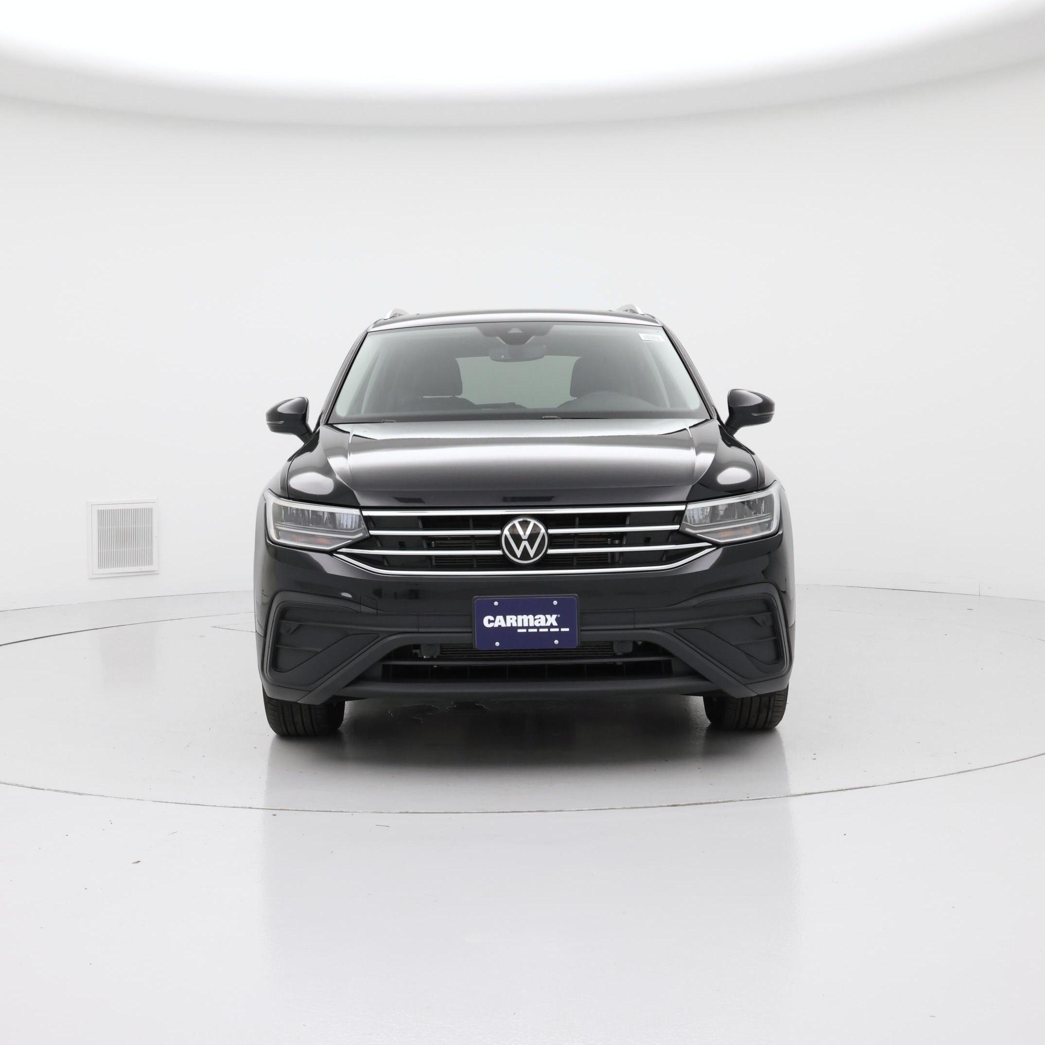 Thumbnail: 2023 Volkswagen Tiguan - 5