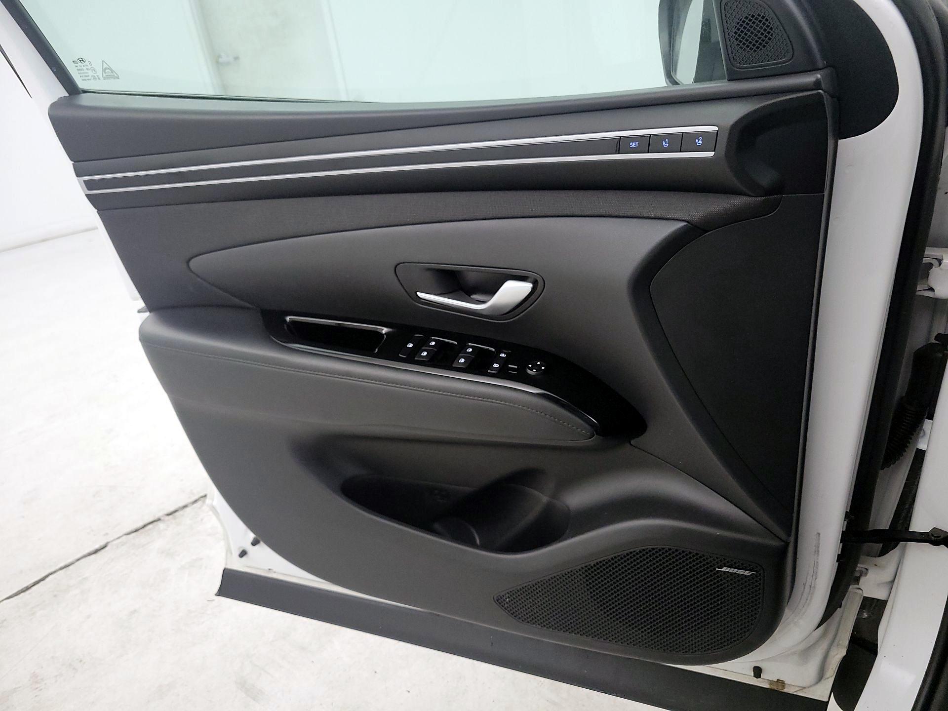 Thumbnail: 2023 Hyundai Tucson - 12