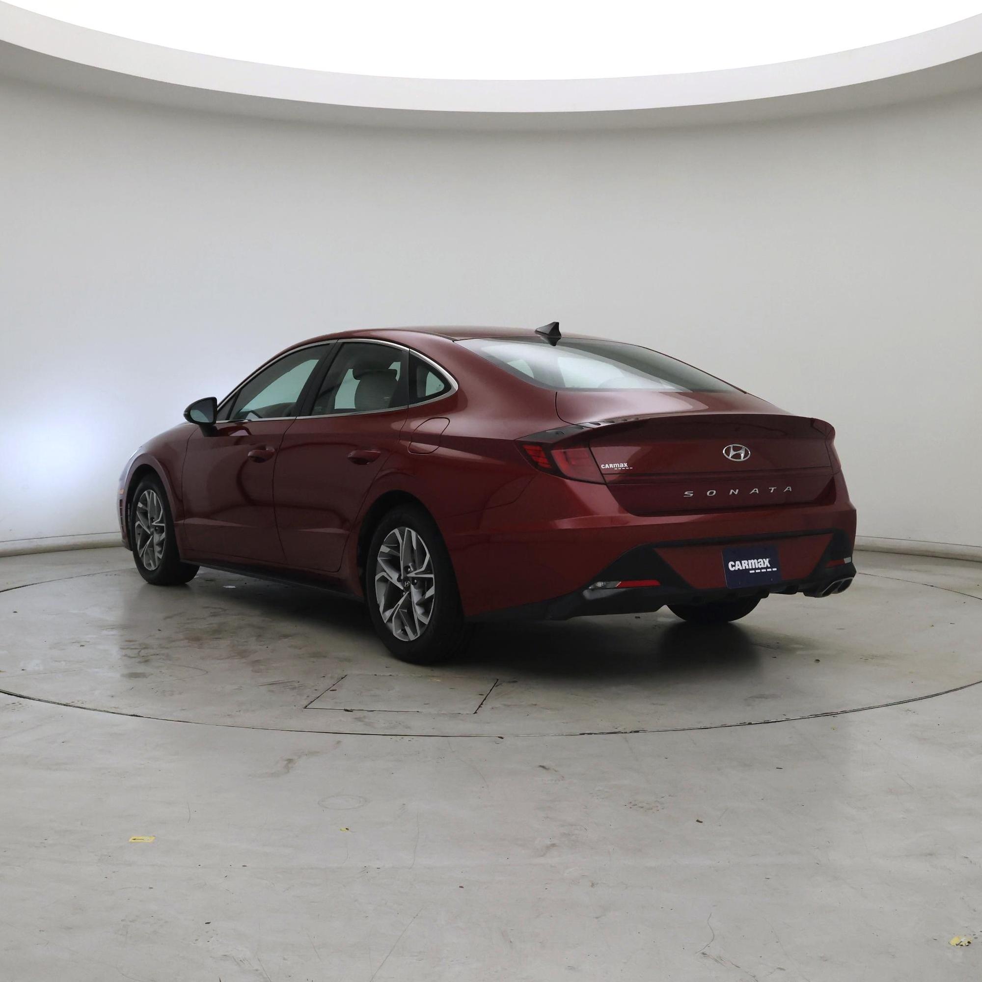 Thumbnail: 2023 Hyundai Sonata - 2