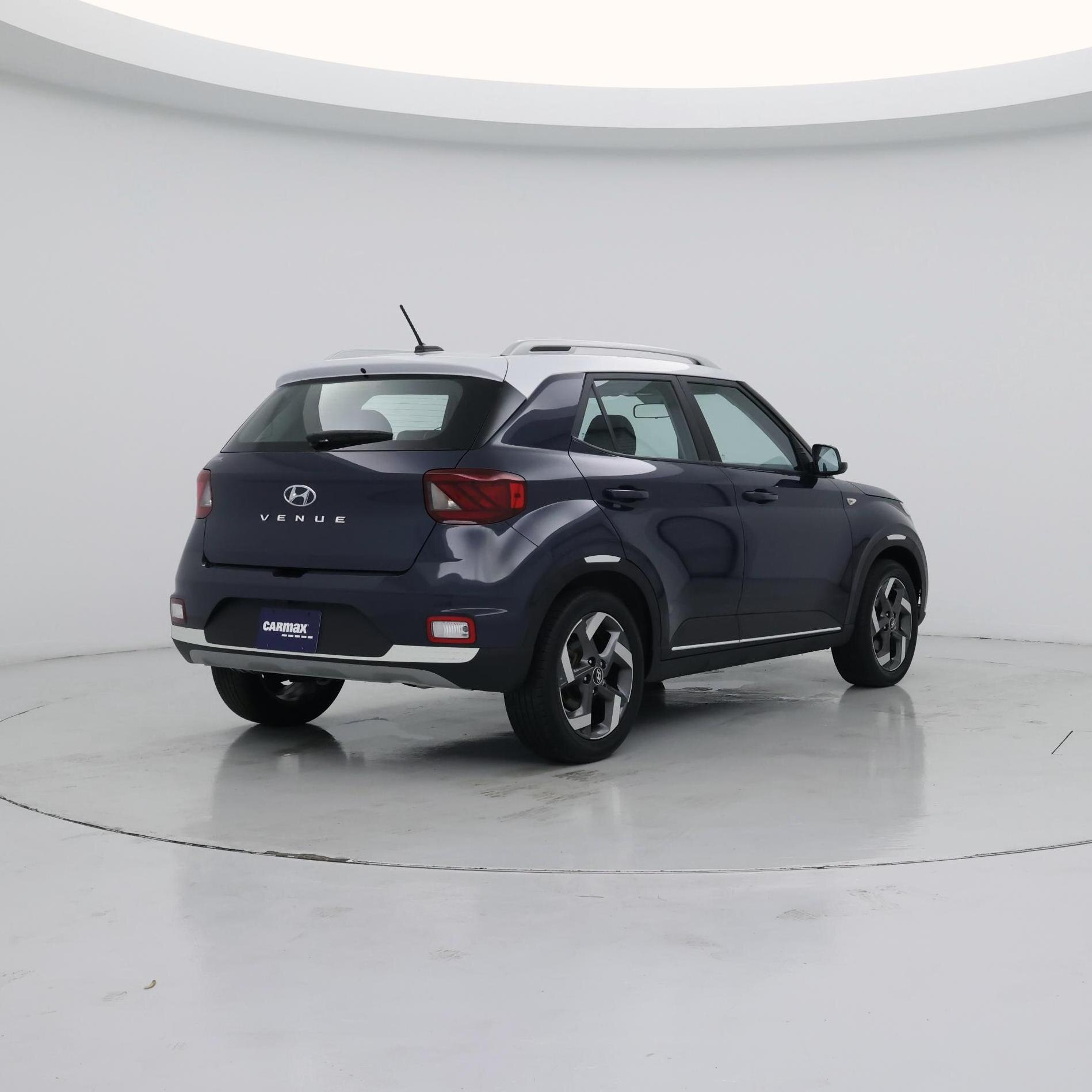 Thumbnail: 2023 Hyundai Venue - 8