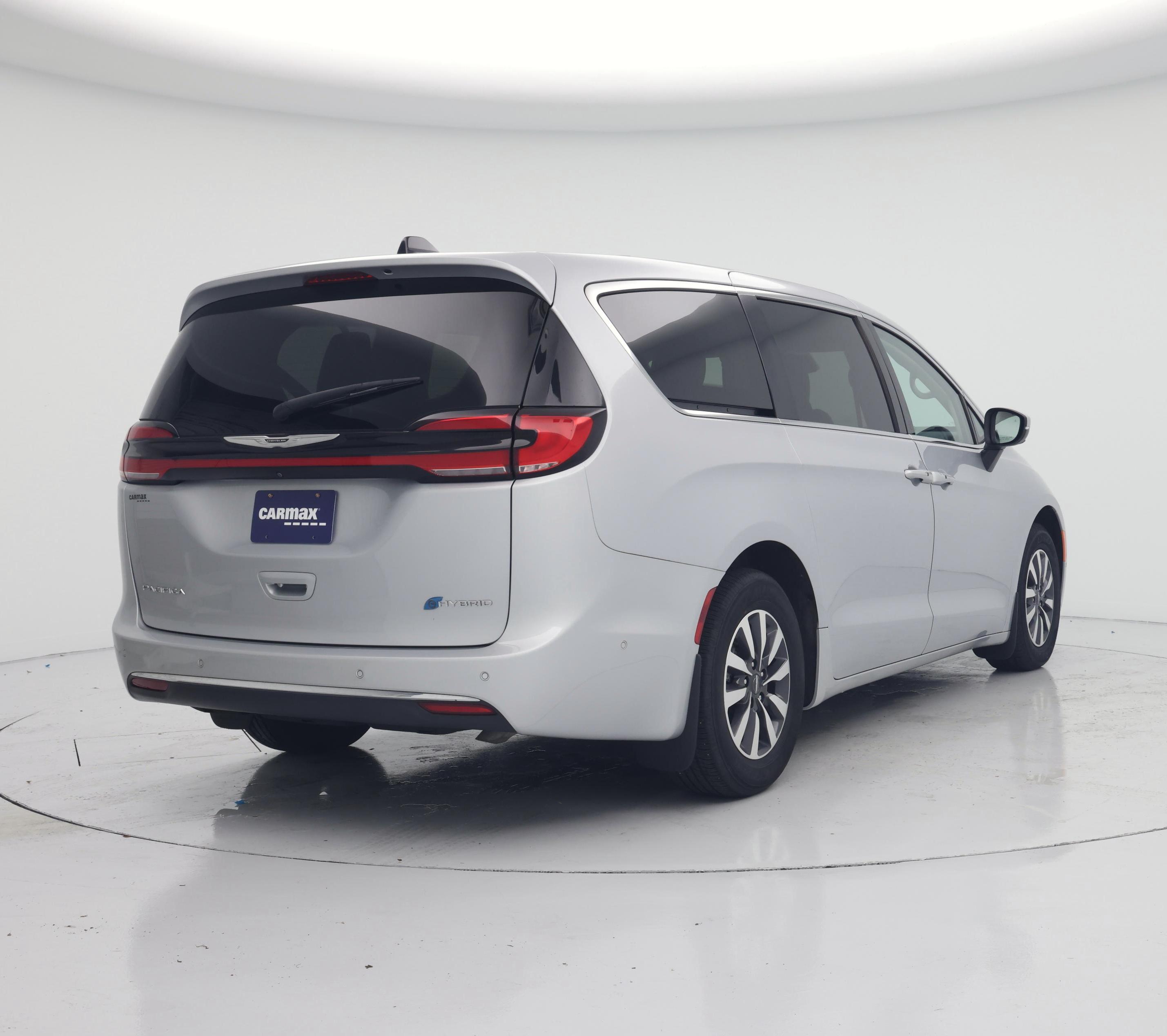 Thumbnail: 2023 Chrysler Pacifica - 8