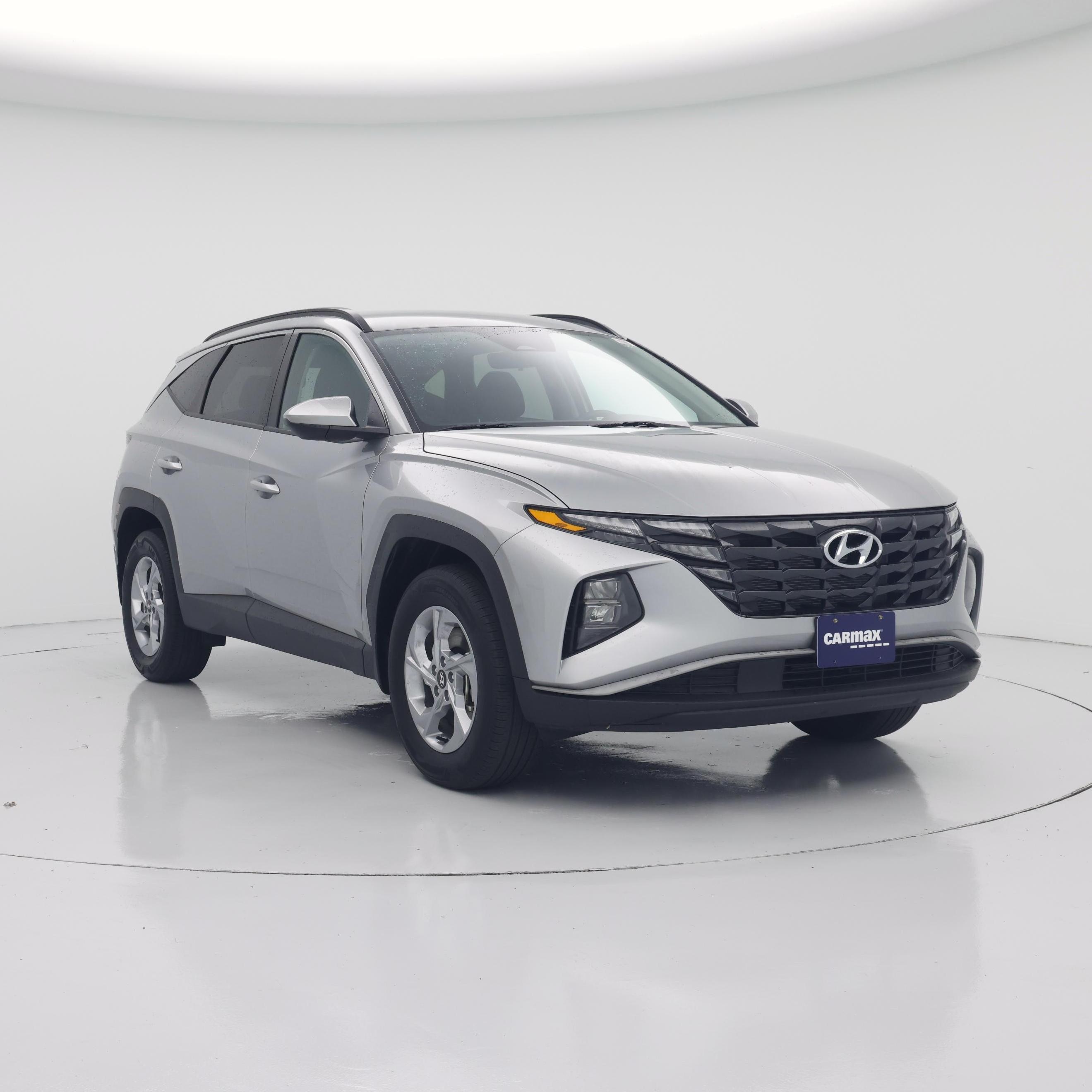 Silver 2024 Hyundai Tucson SEL Fleet AWD SUV / Crossover All-Wheel Drive Automatic