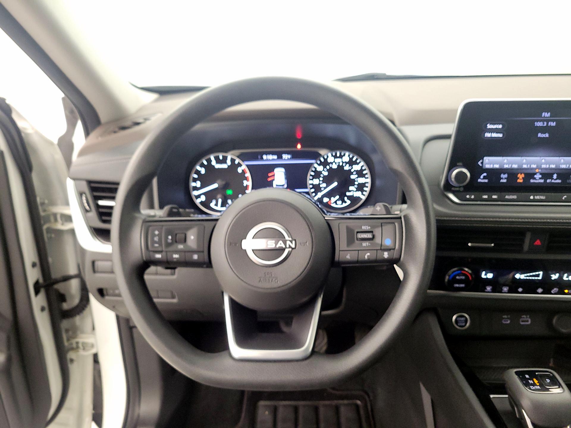 Thumbnail: 2023 Nissan Rogue - 10