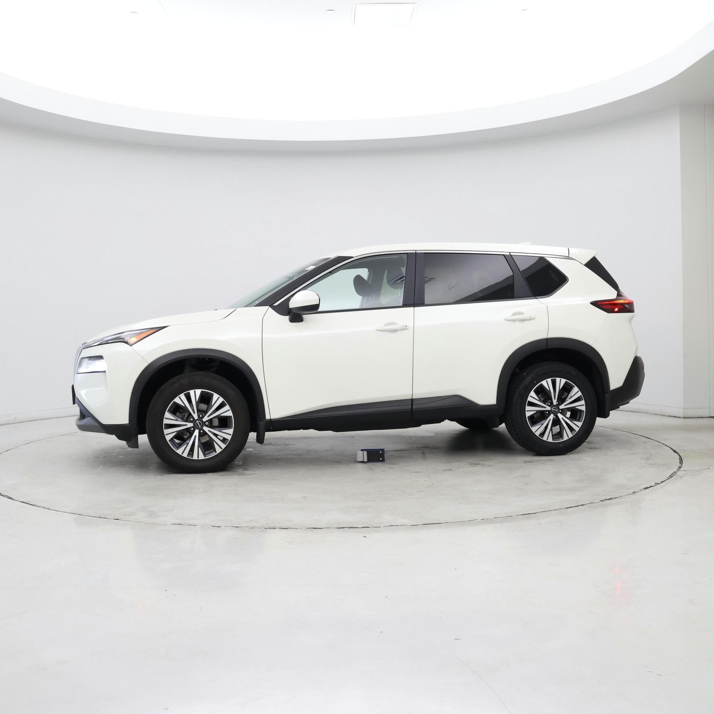 Thumbnail: 2023 Nissan Rogue - 2