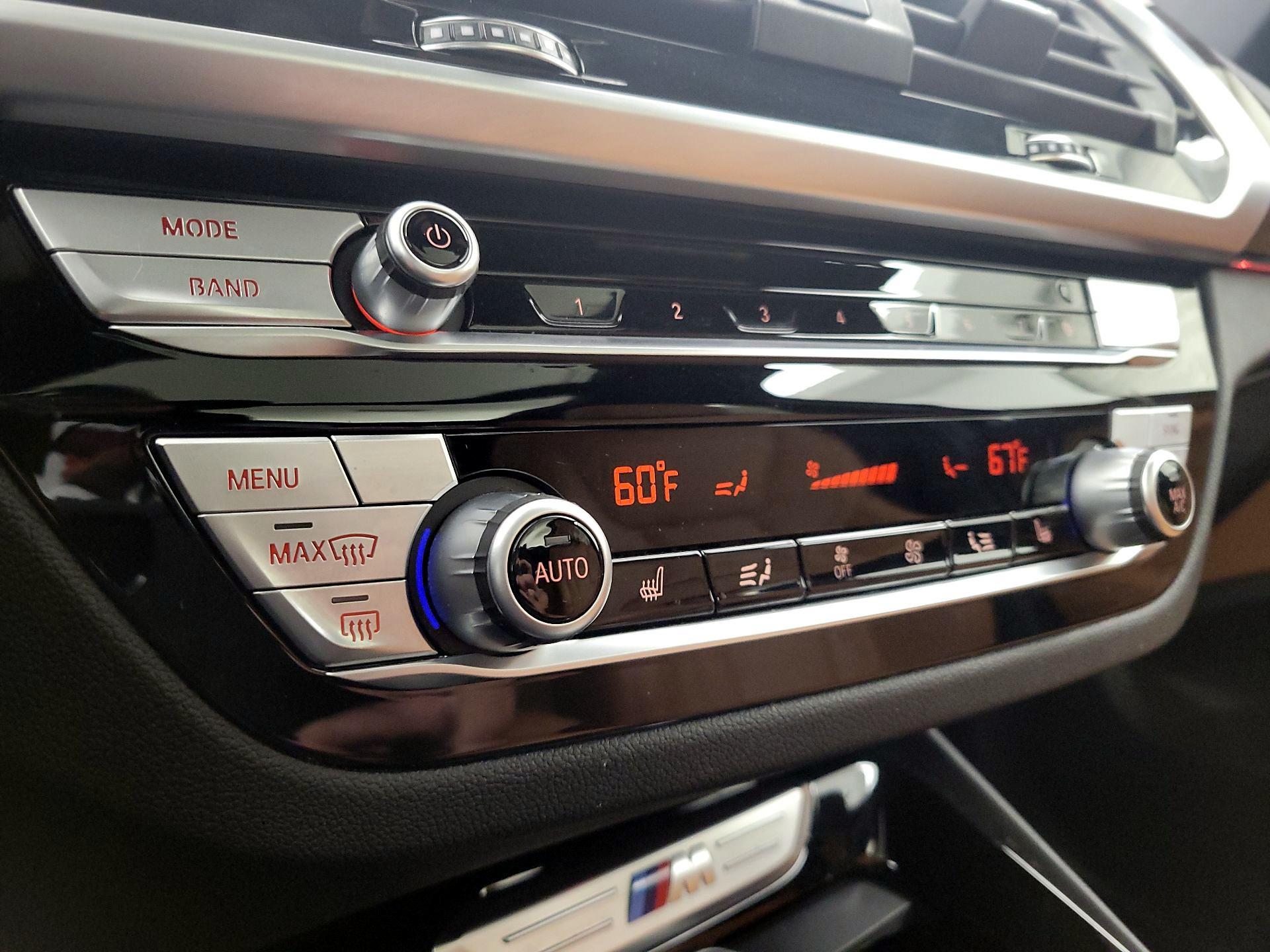 Thumbnail: 2021 BMW X3 - 17