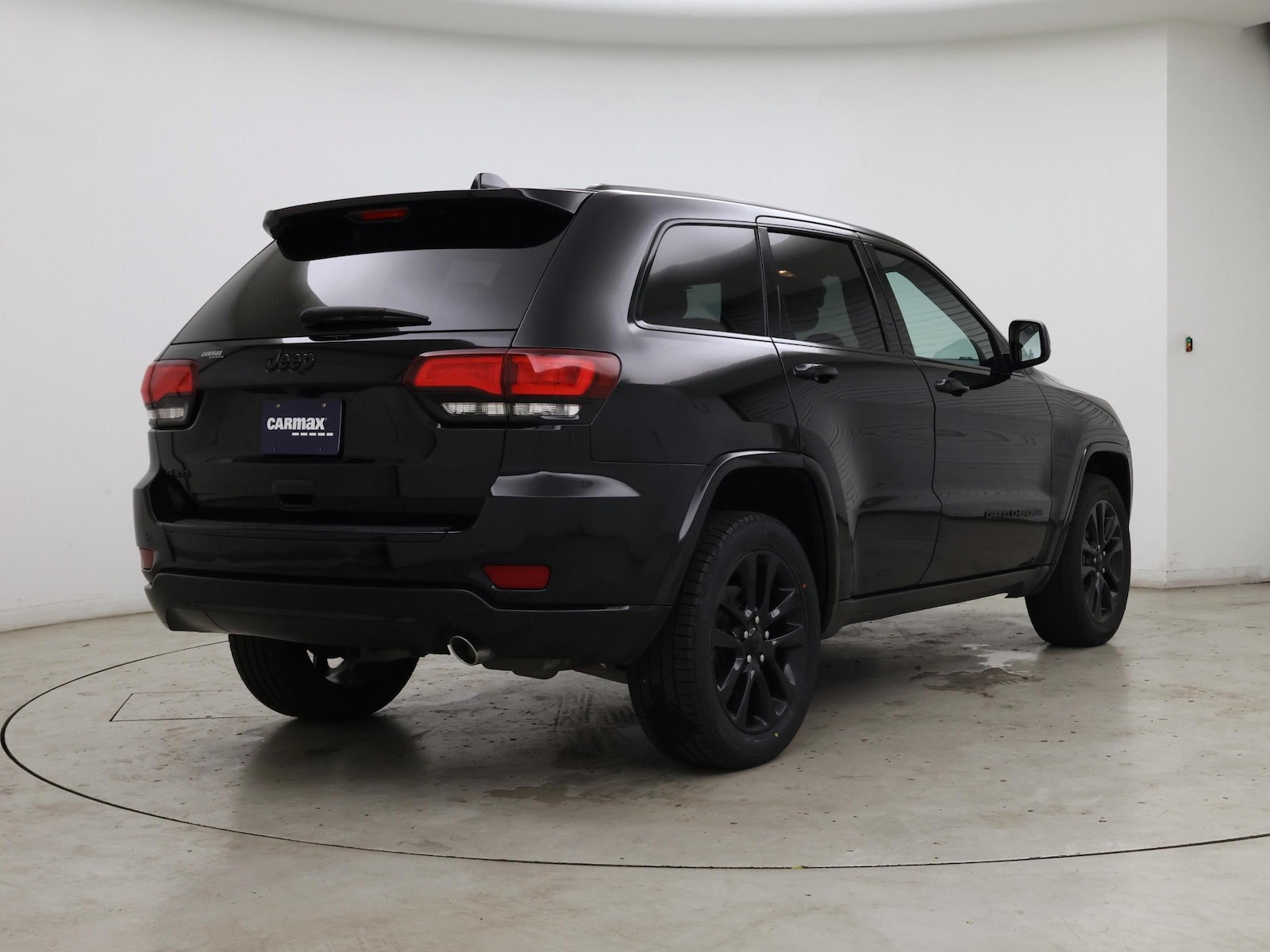 2017 Jeep Grand Cherokee Altitude - Photo 9