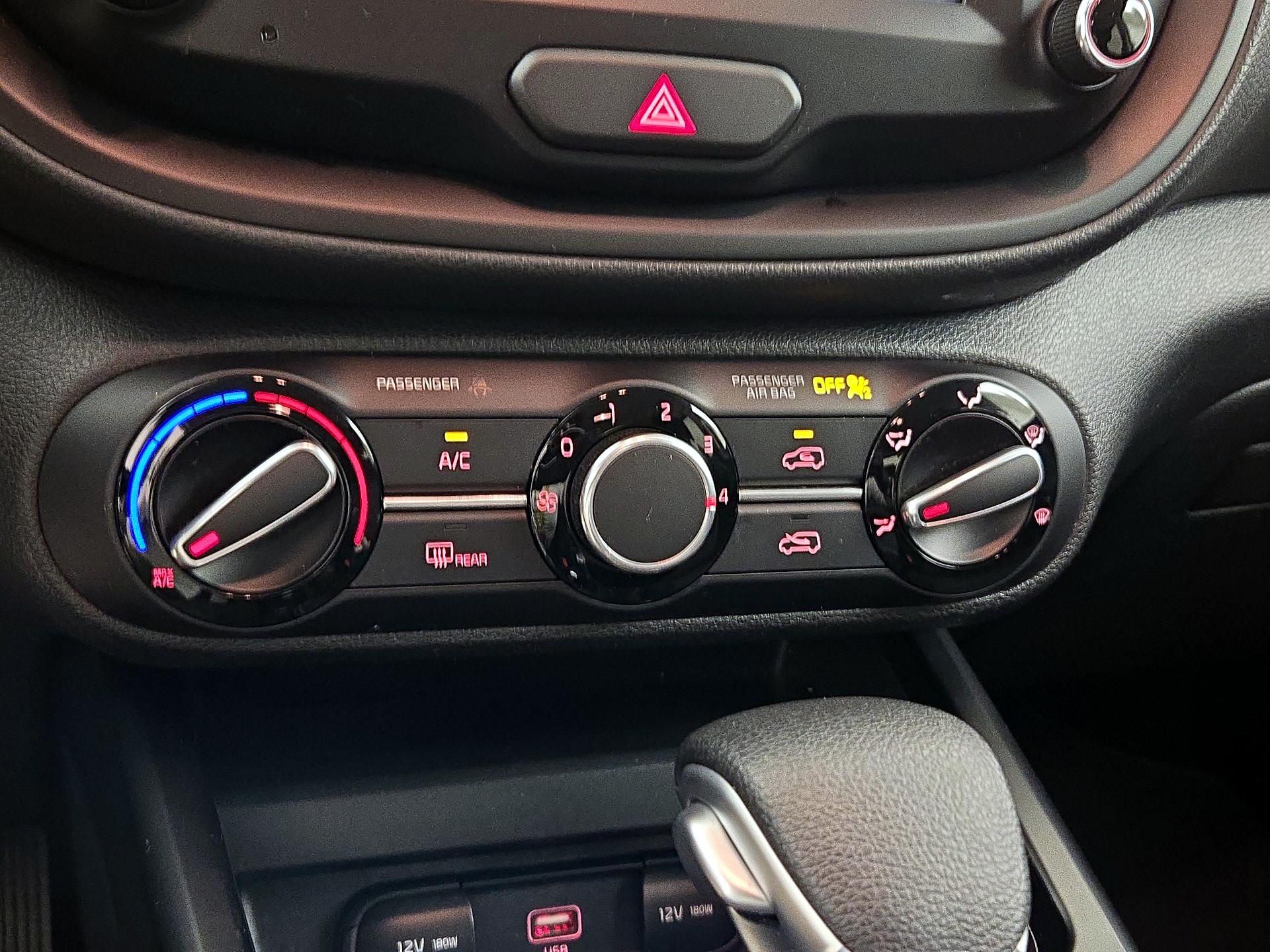 Thumbnail: 2021 Kia Soul - 16