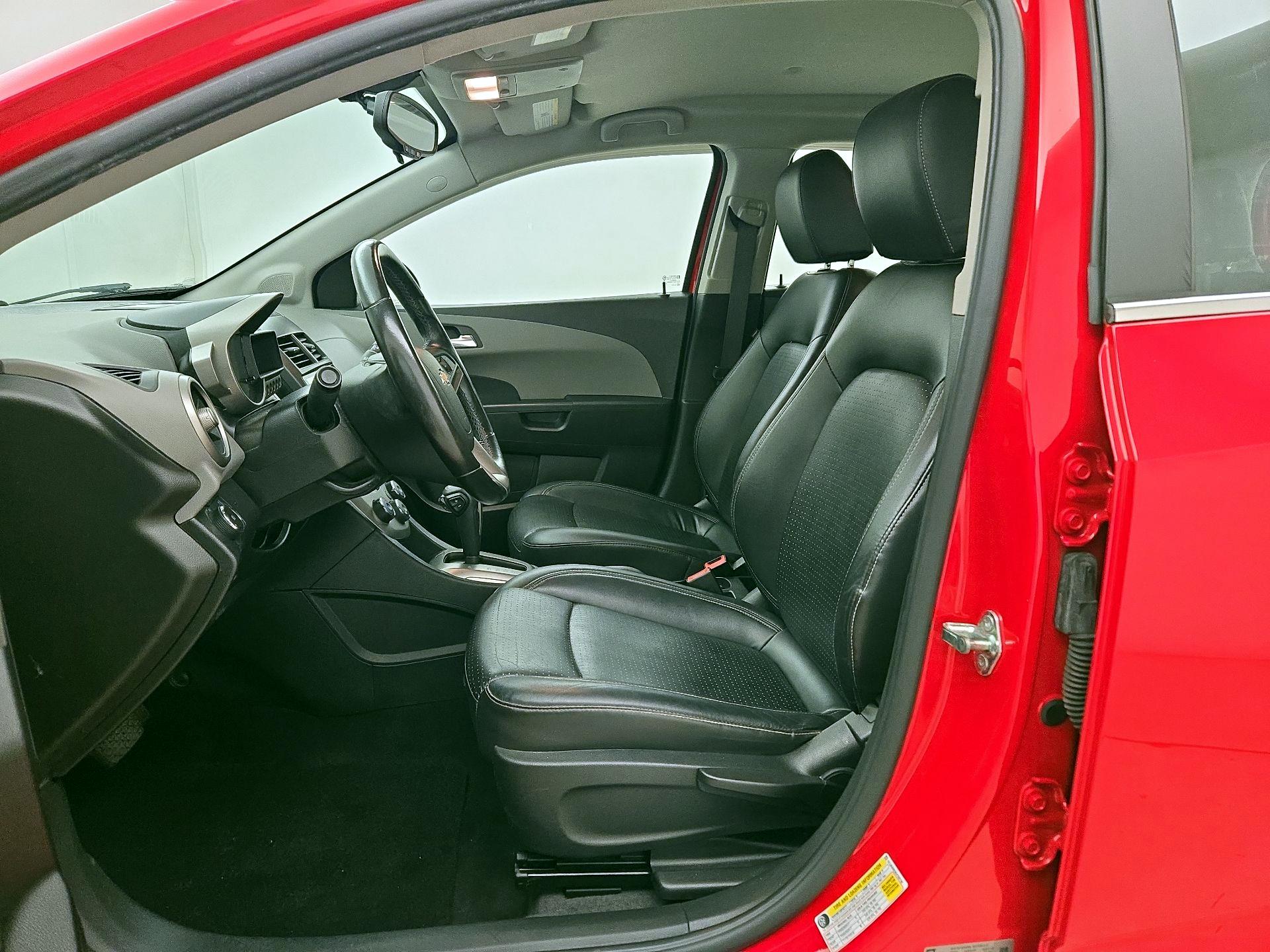 Thumbnail: 2016 Chevrolet Sonic - 11