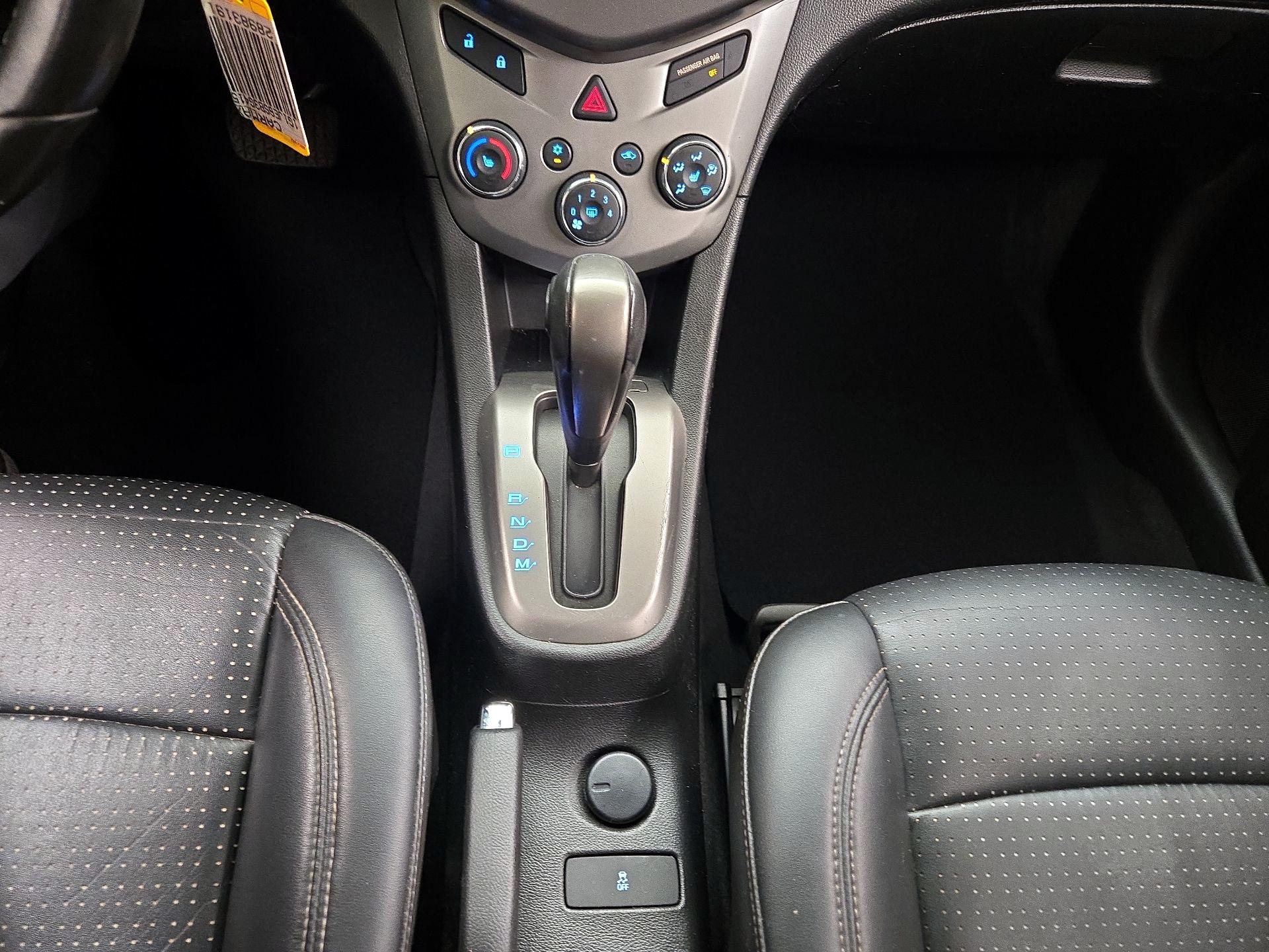 Thumbnail: 2016 Chevrolet Sonic - 16
