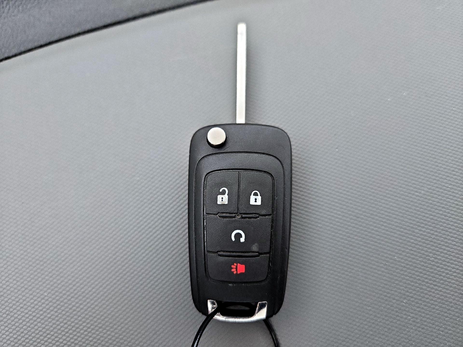 Thumbnail: 2016 Chevrolet Sonic - 19