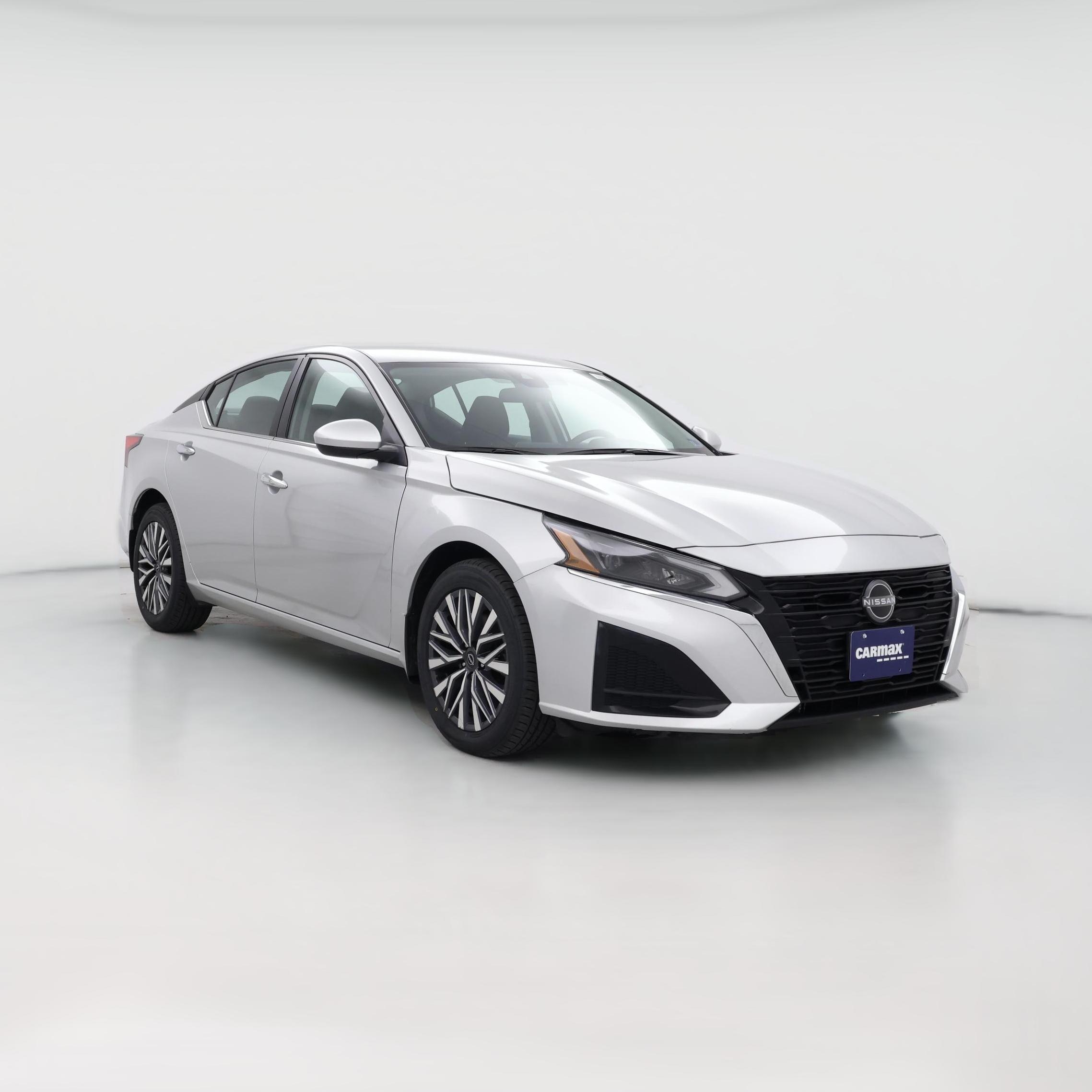 Thumbnail: 2023 Nissan Altima - 1