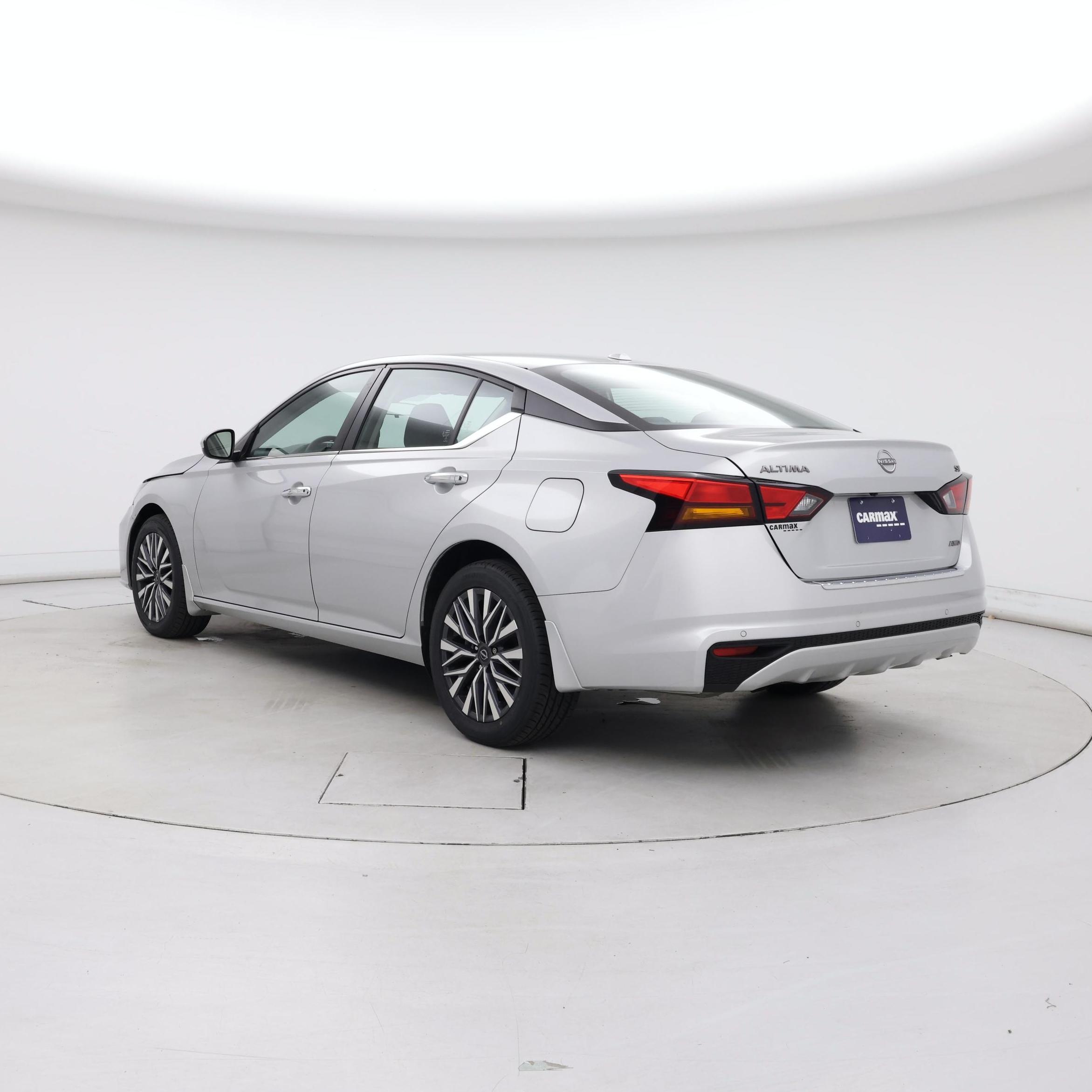 Thumbnail: 2023 Nissan Altima - 2