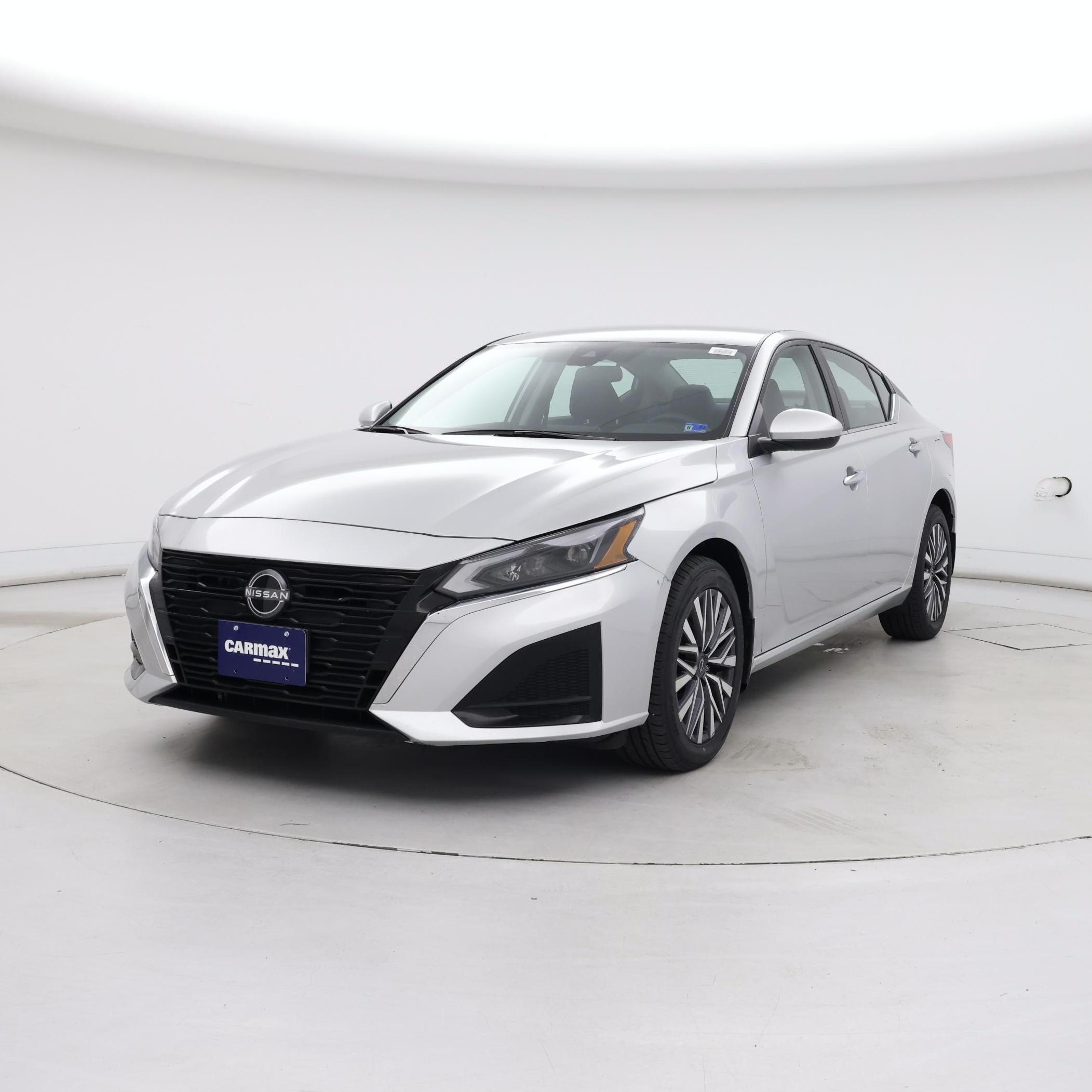 Thumbnail: 2023 Nissan Altima - 4