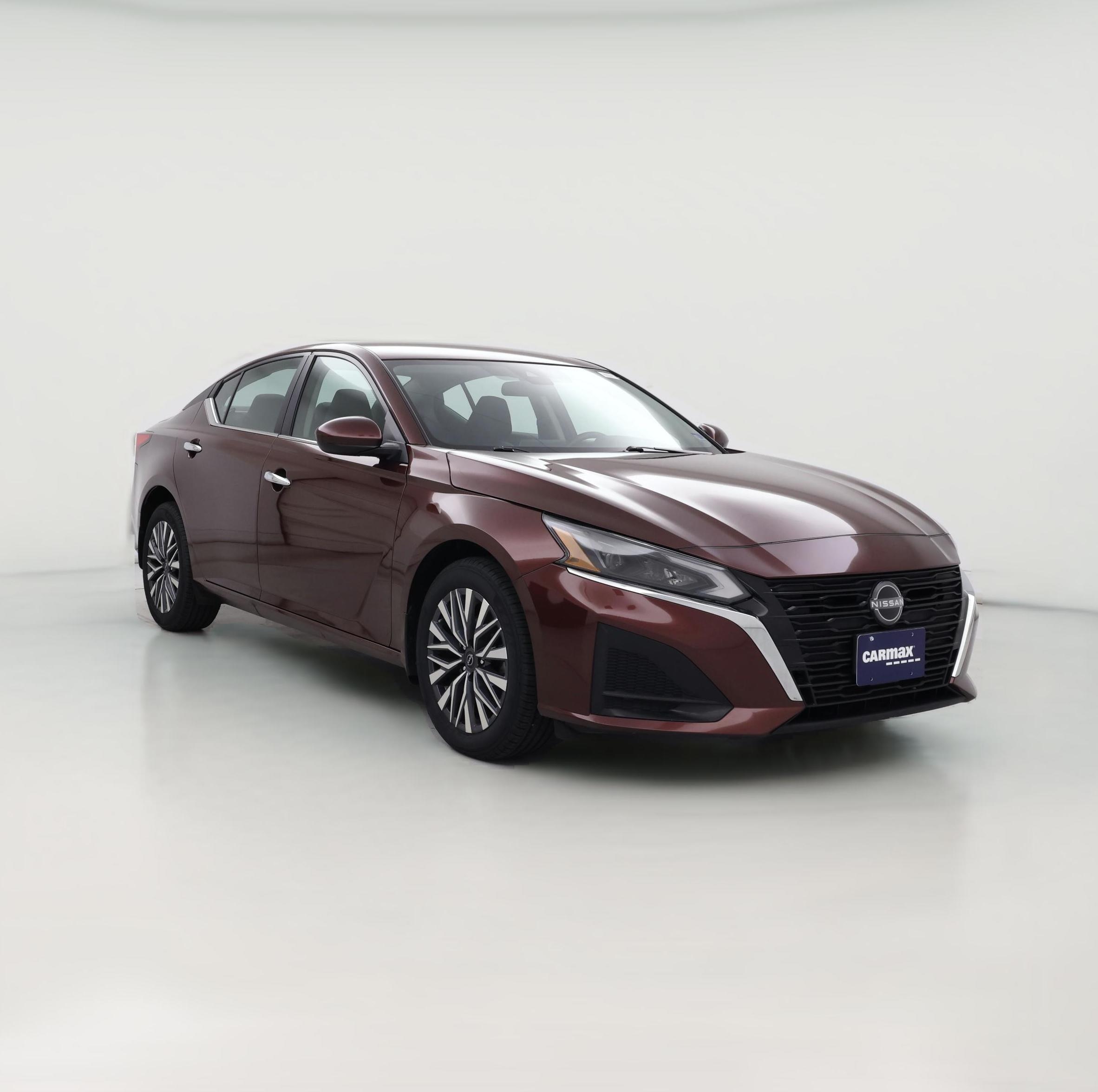 Thumbnail: 2023 Nissan Altima - 1