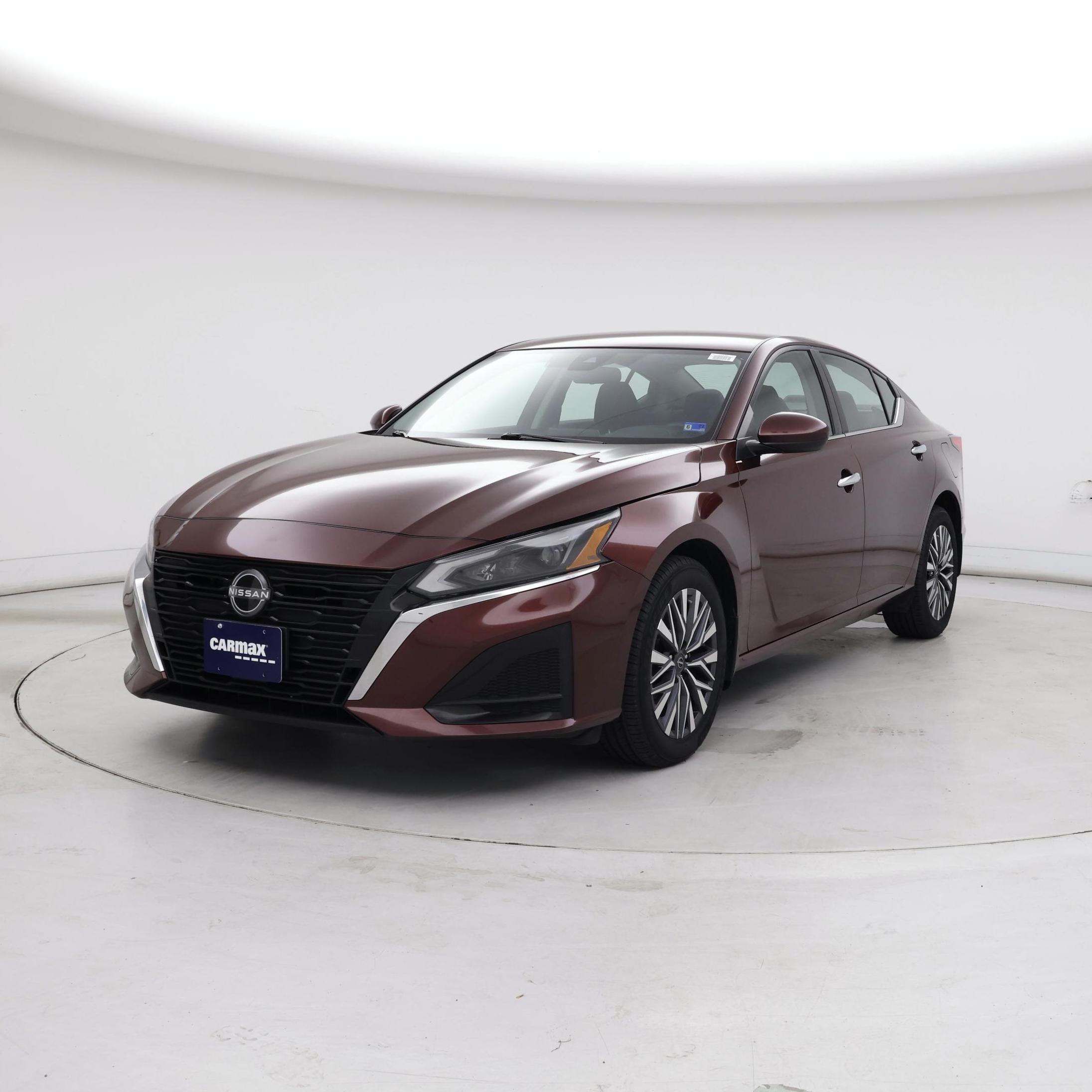 Thumbnail: 2023 Nissan Altima - 4