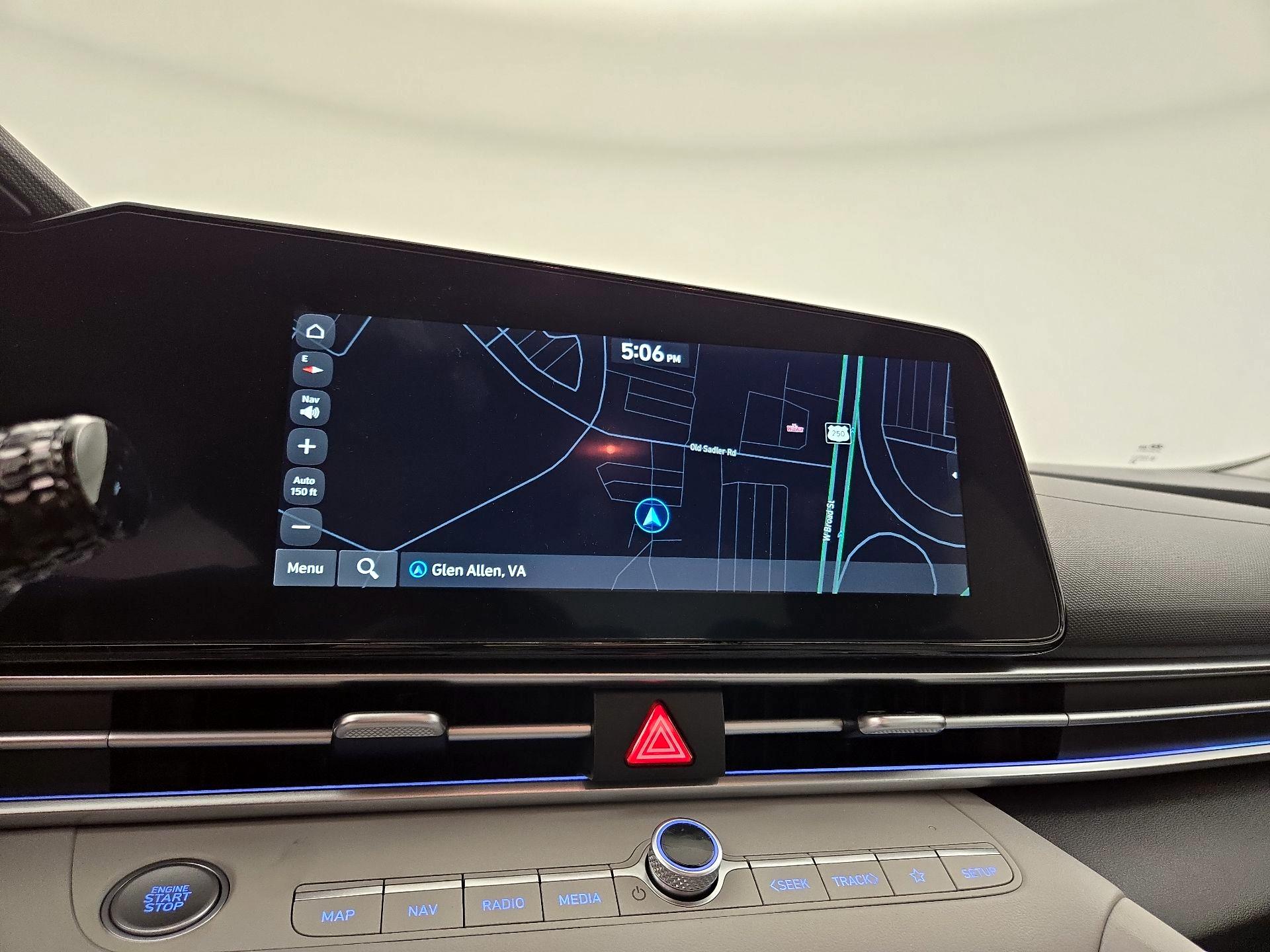 Thumbnail: 2024 Hyundai Elantra - 14