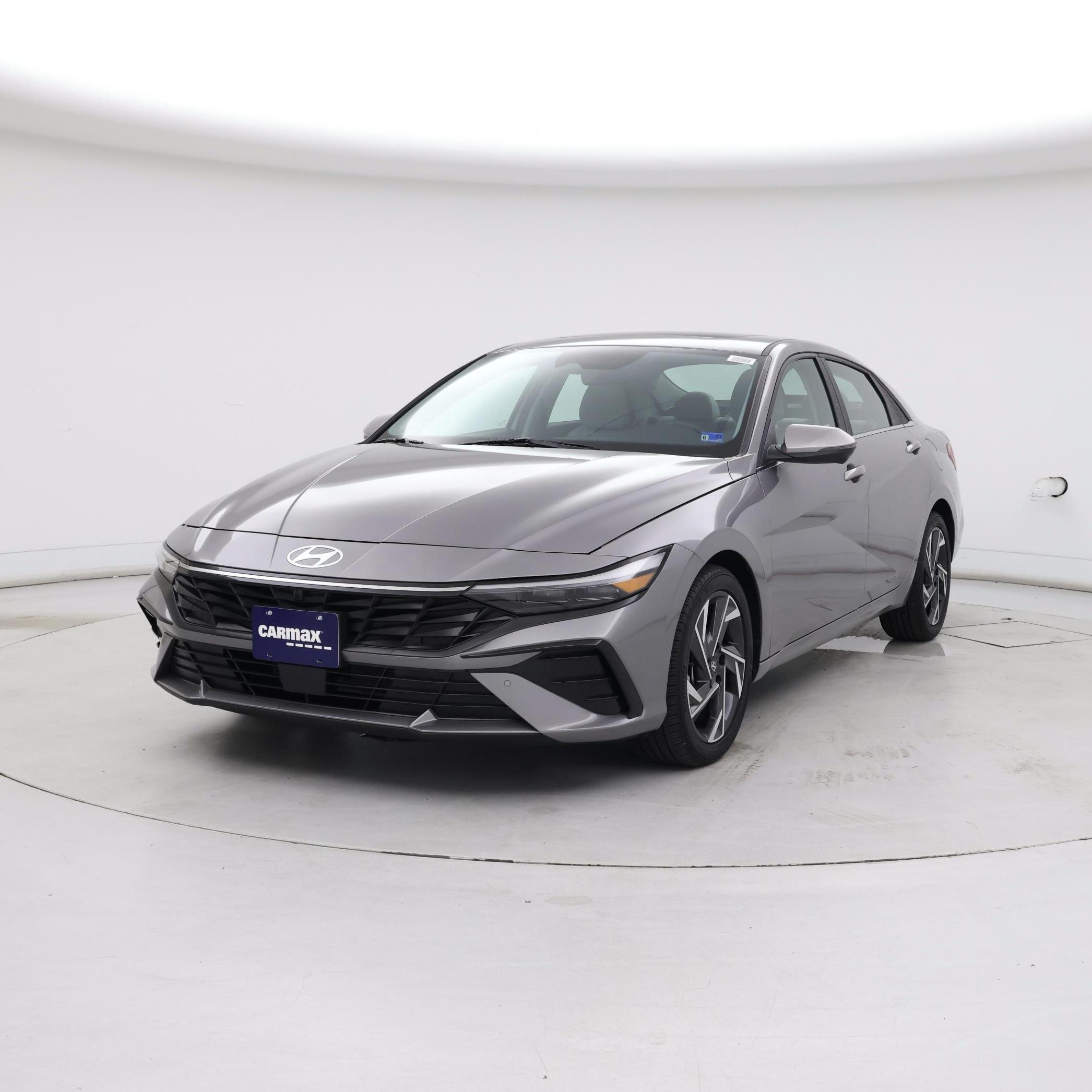 Thumbnail: 2024 Hyundai Elantra - 4