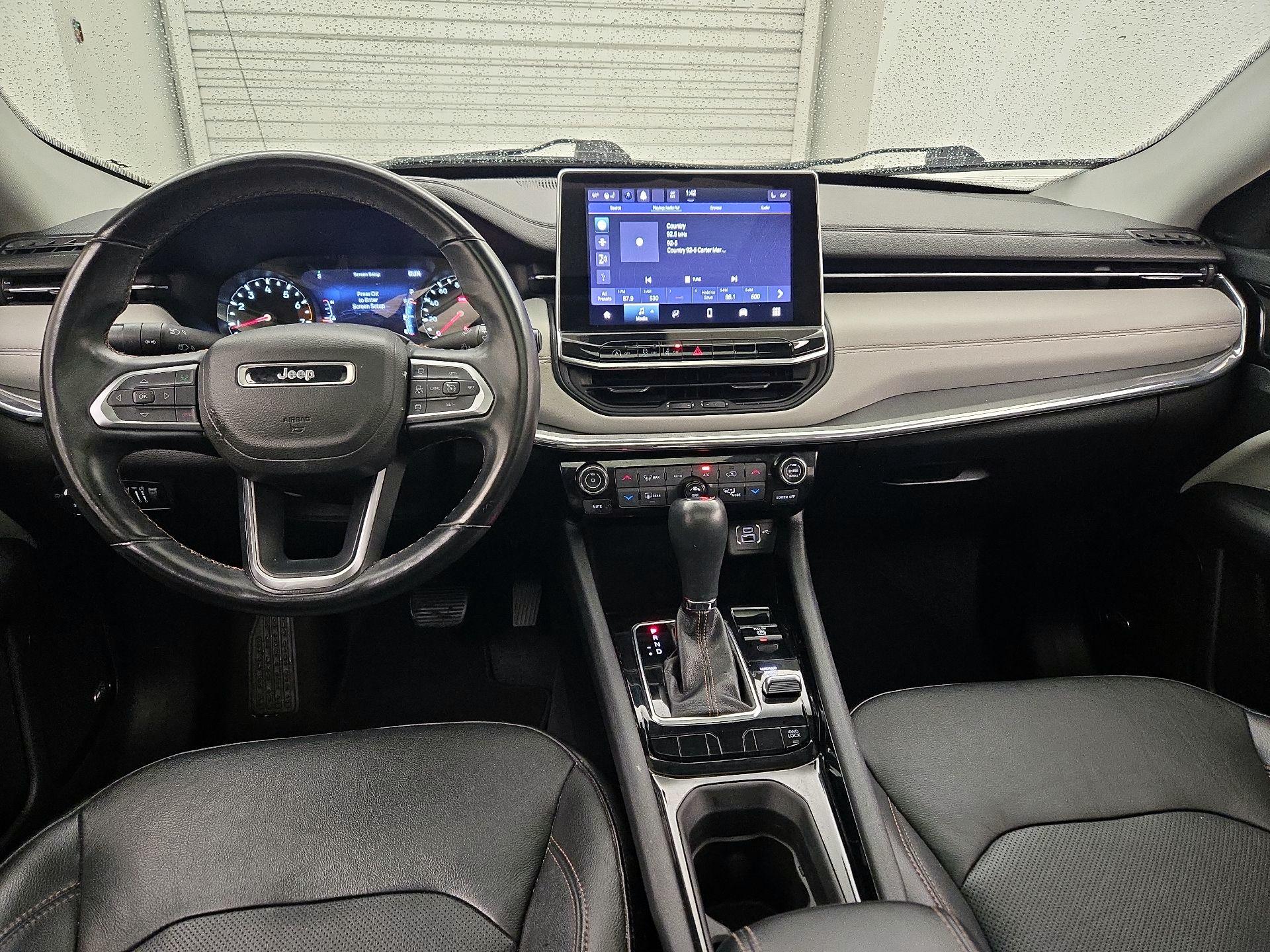 Thumbnail: 2022 Jeep Compass - 9