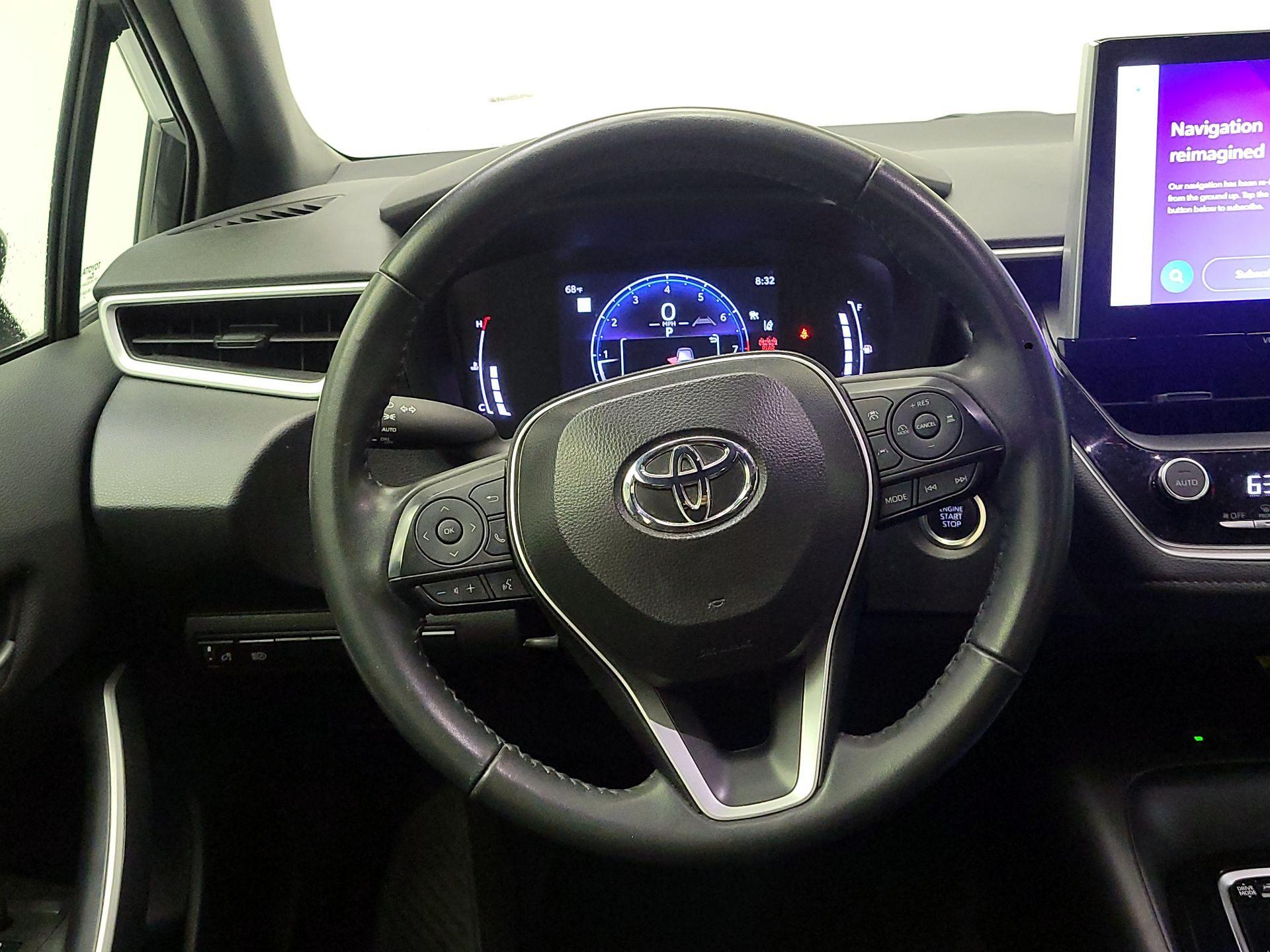 Thumbnail: 2025 Toyota Corolla - 10