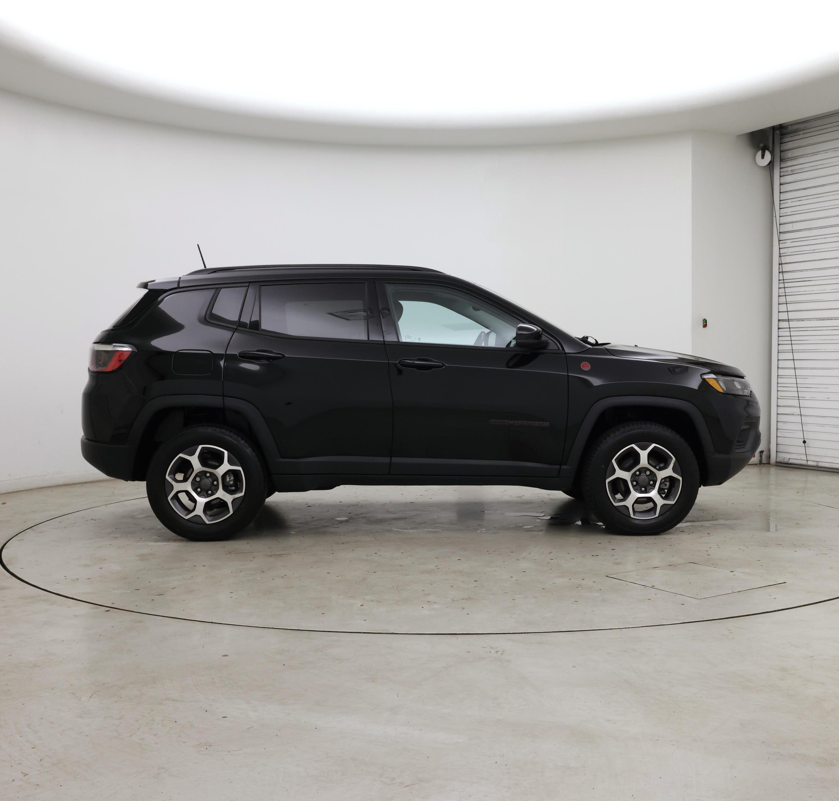 Thumbnail: 2022 Jeep Compass - 7