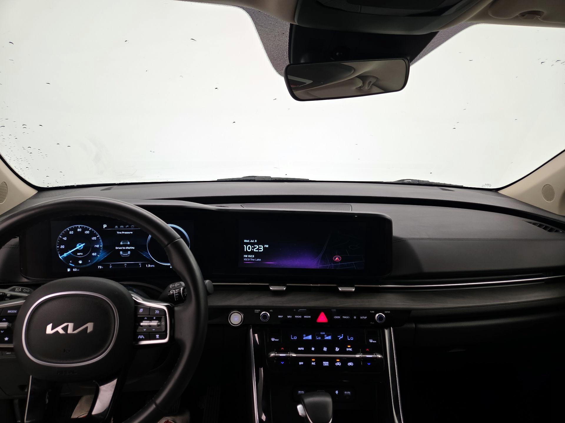 Thumbnail: 2024 Kia Carnival - 9