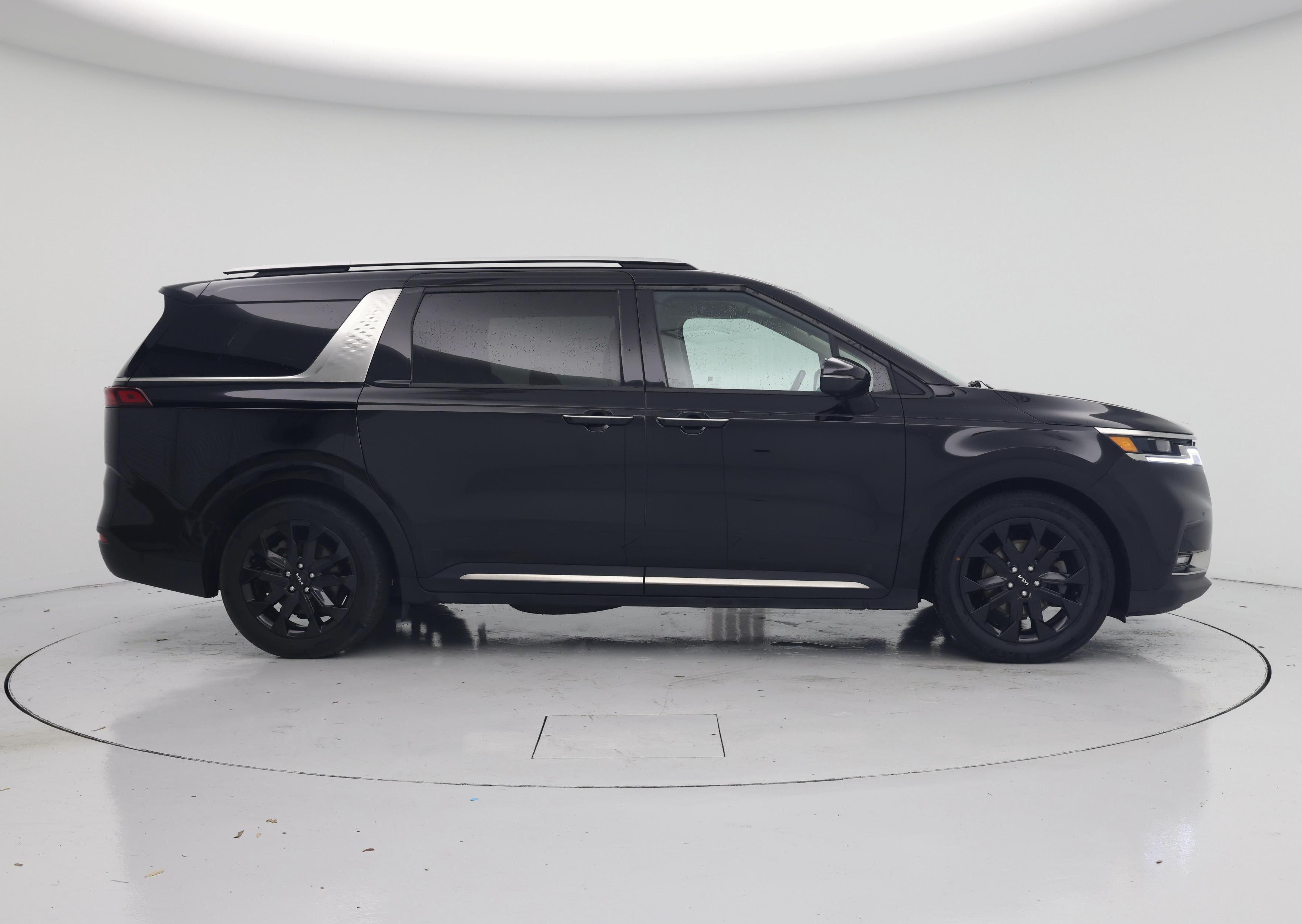 Thumbnail: 2024 Kia Carnival - 7