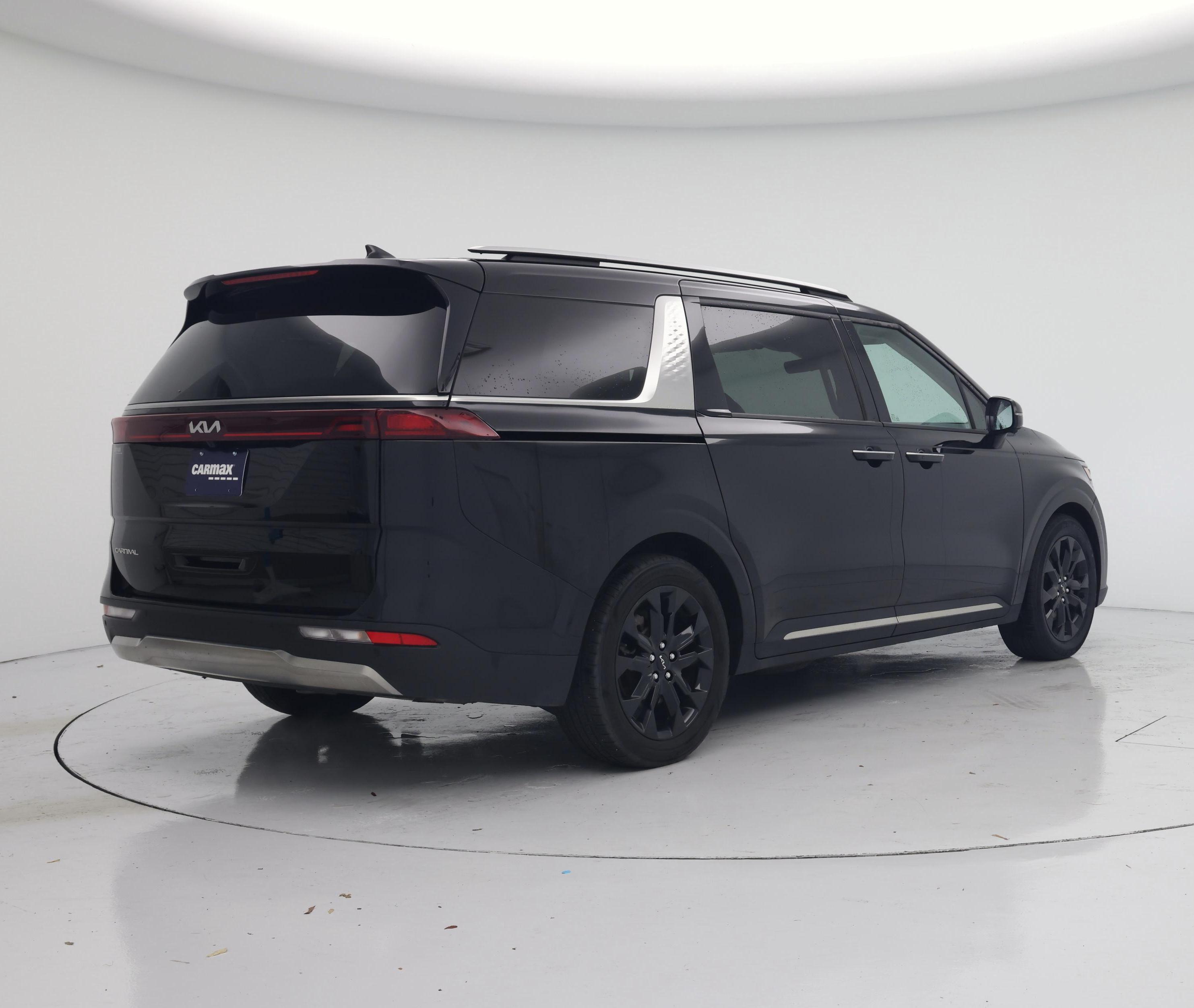 Thumbnail: 2024 Kia Carnival - 8