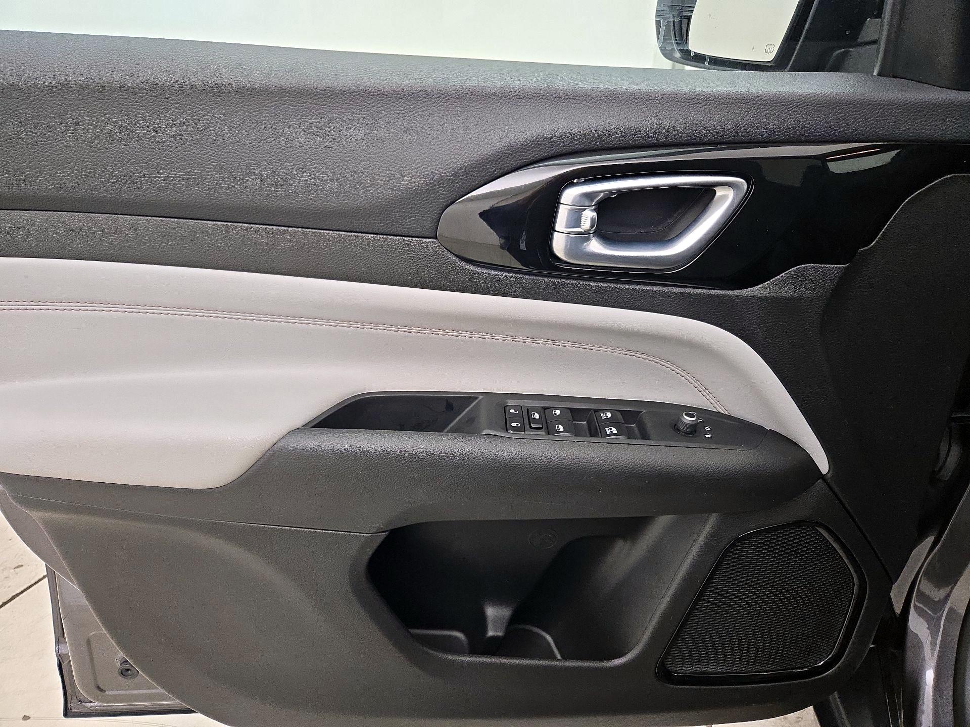 Thumbnail: 2024 Jeep Compass - 12