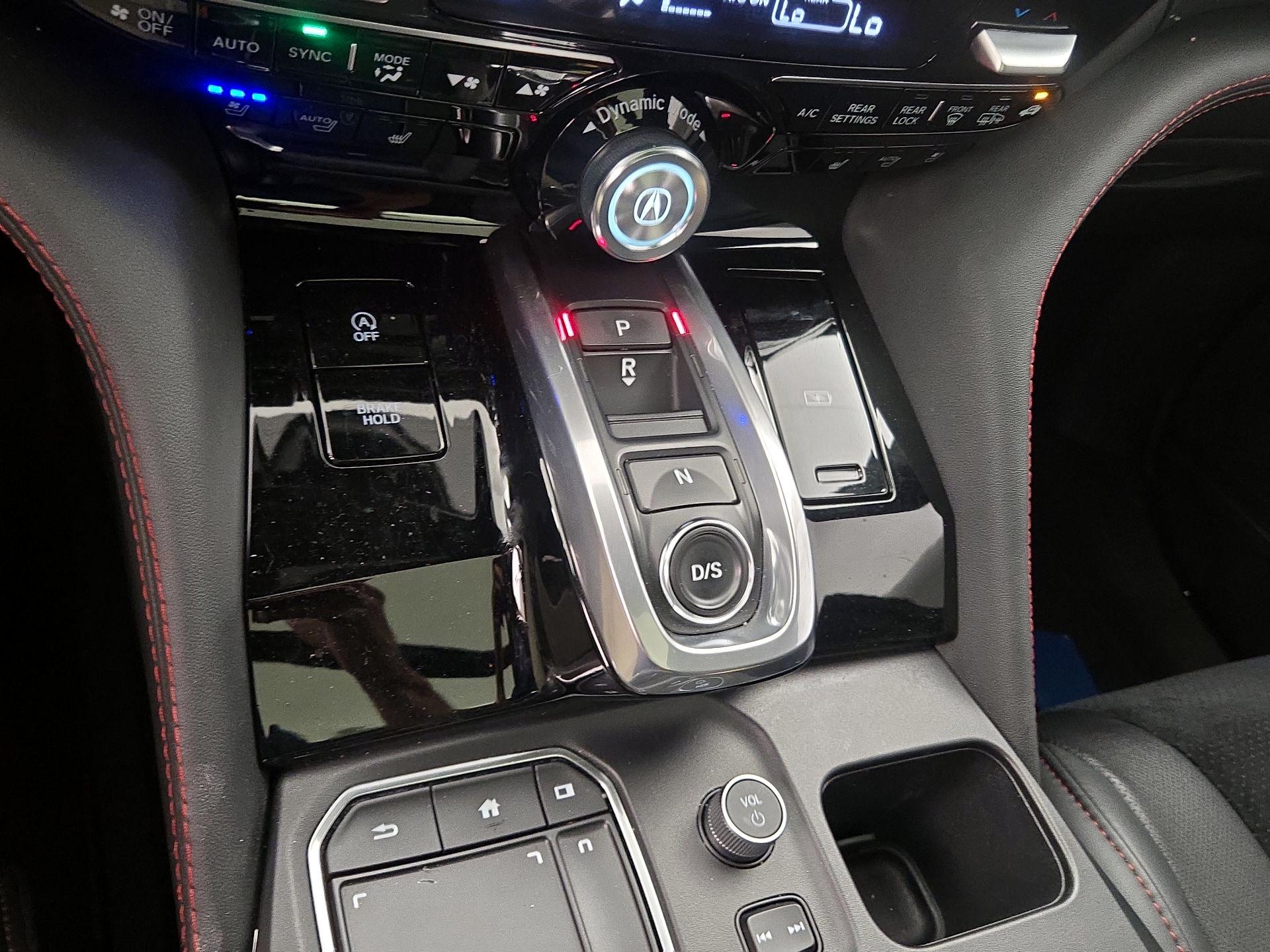 Thumbnail: 2023 Acura MDX - 18