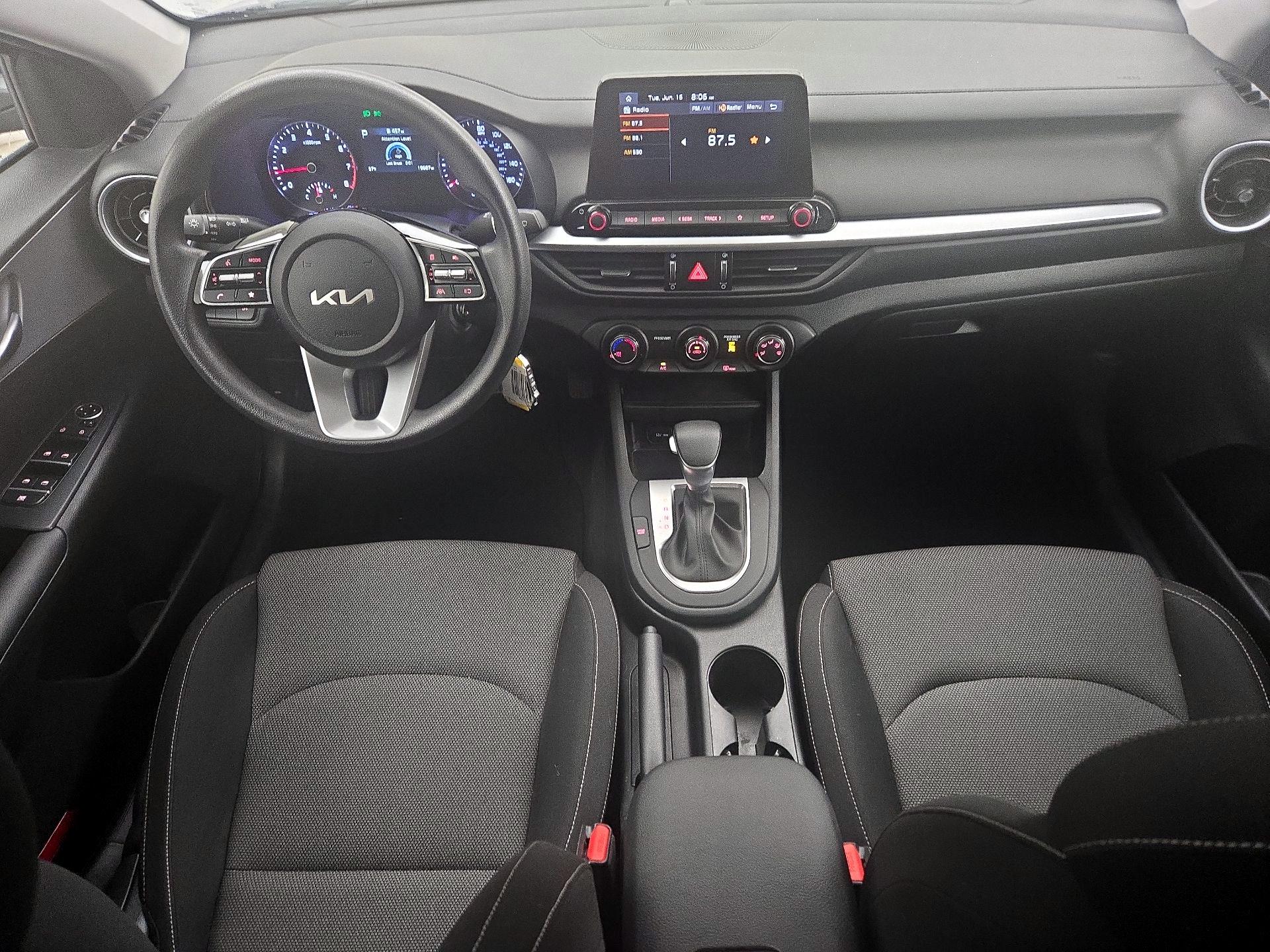 Thumbnail: 2024 Kia Forte - 9