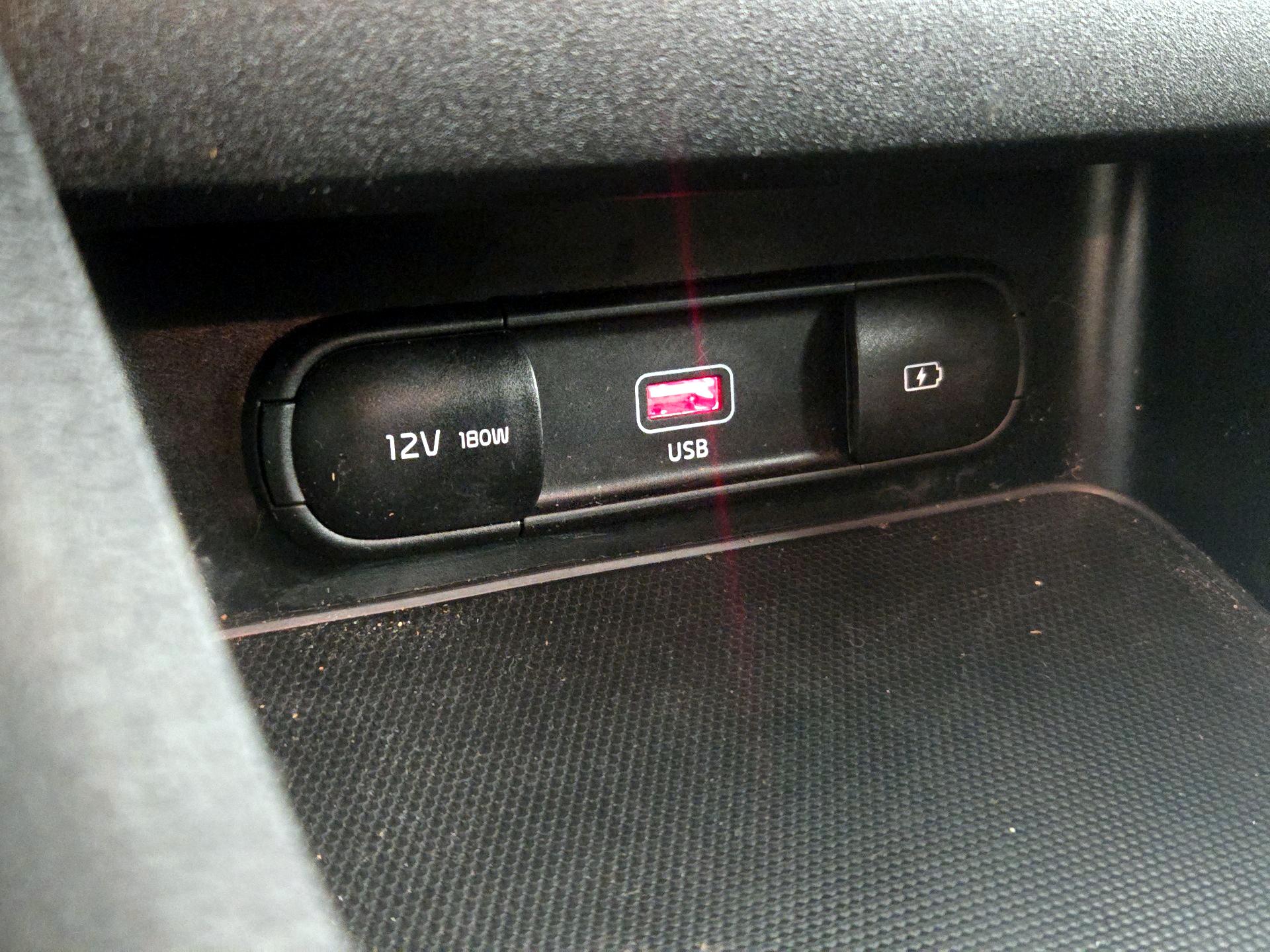 Thumbnail: 2024 Kia Forte - 18