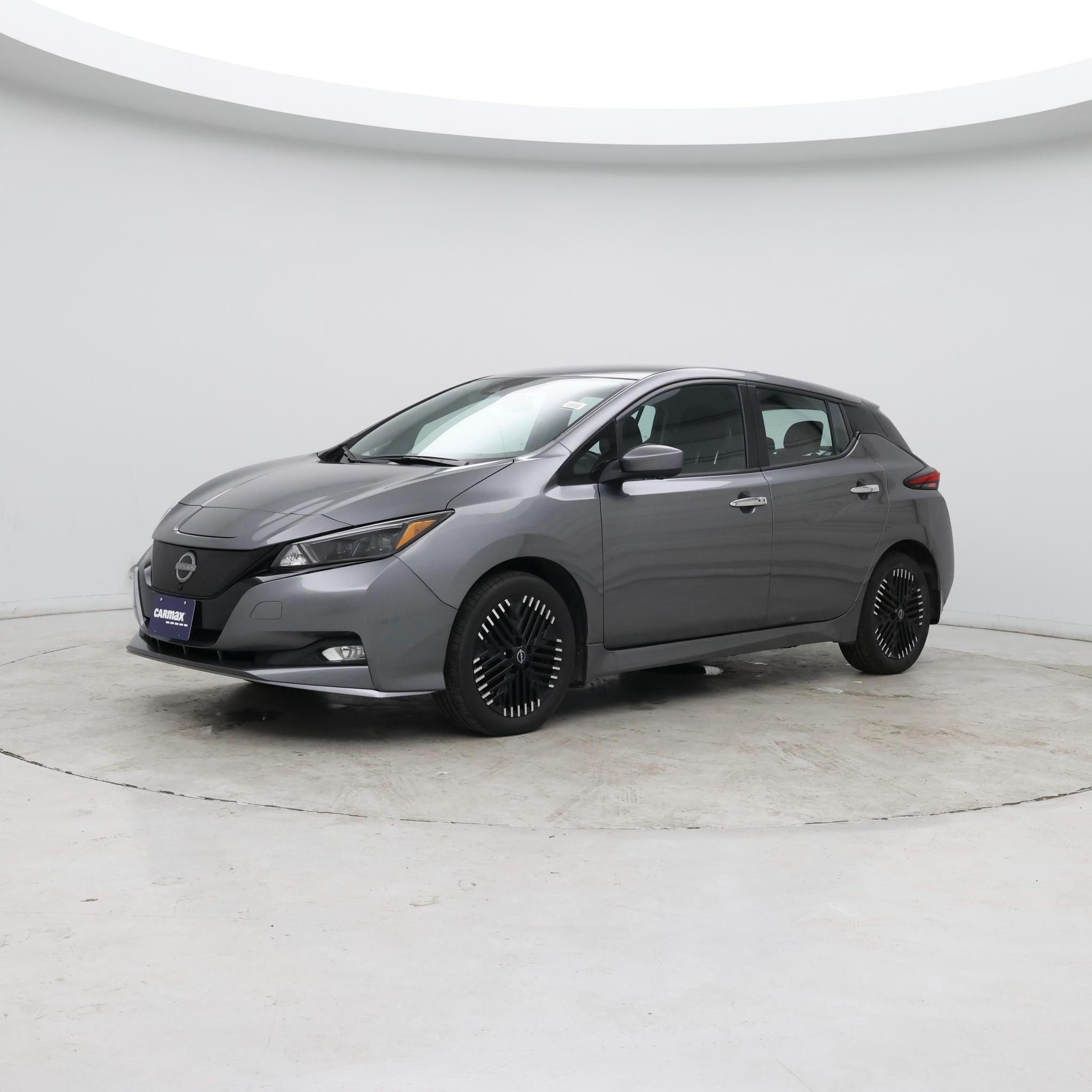 Thumbnail: 2024 Nissan Leaf - 3