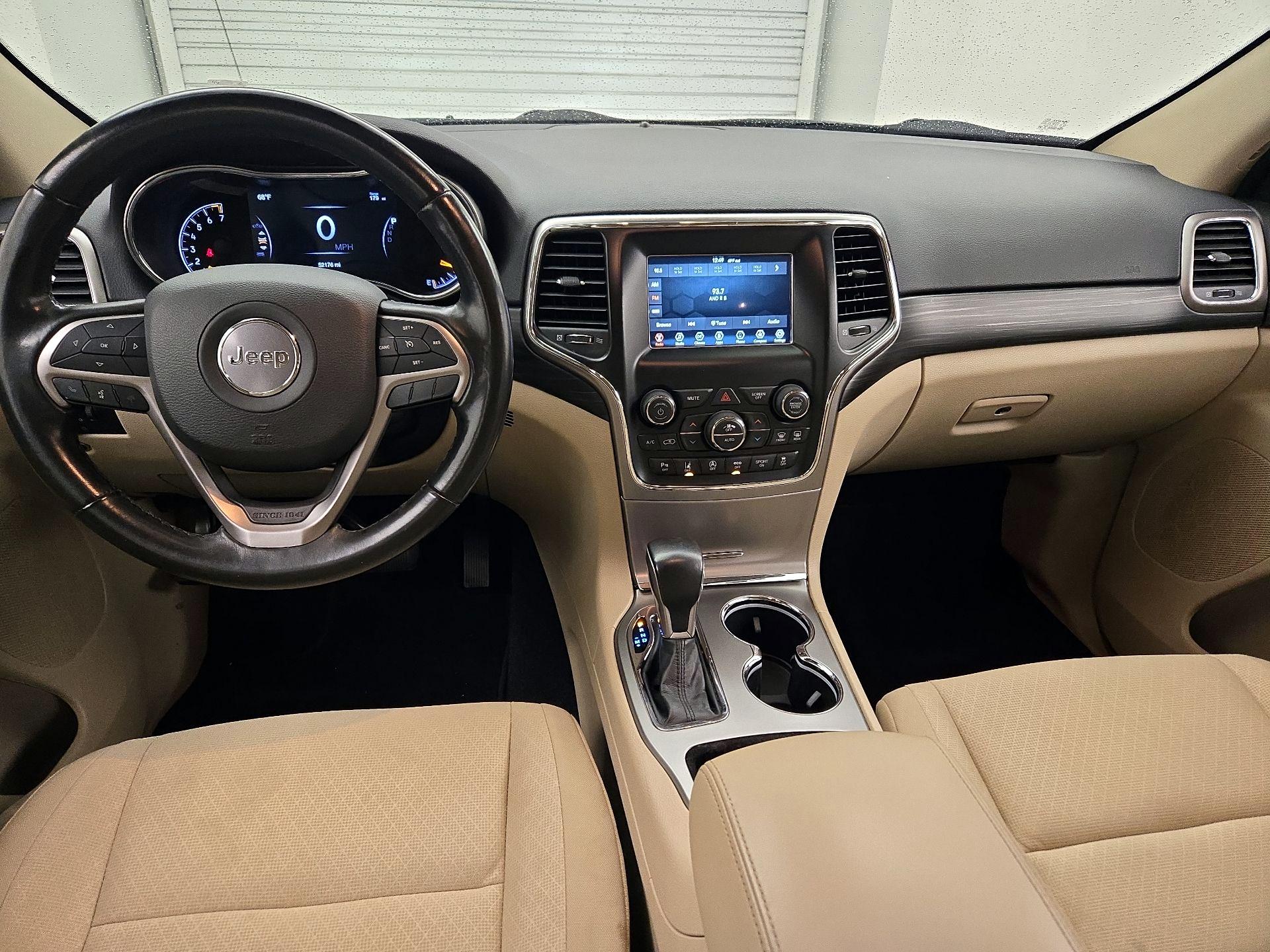 Thumbnail: 2020 Jeep Grand Cherokee - 9