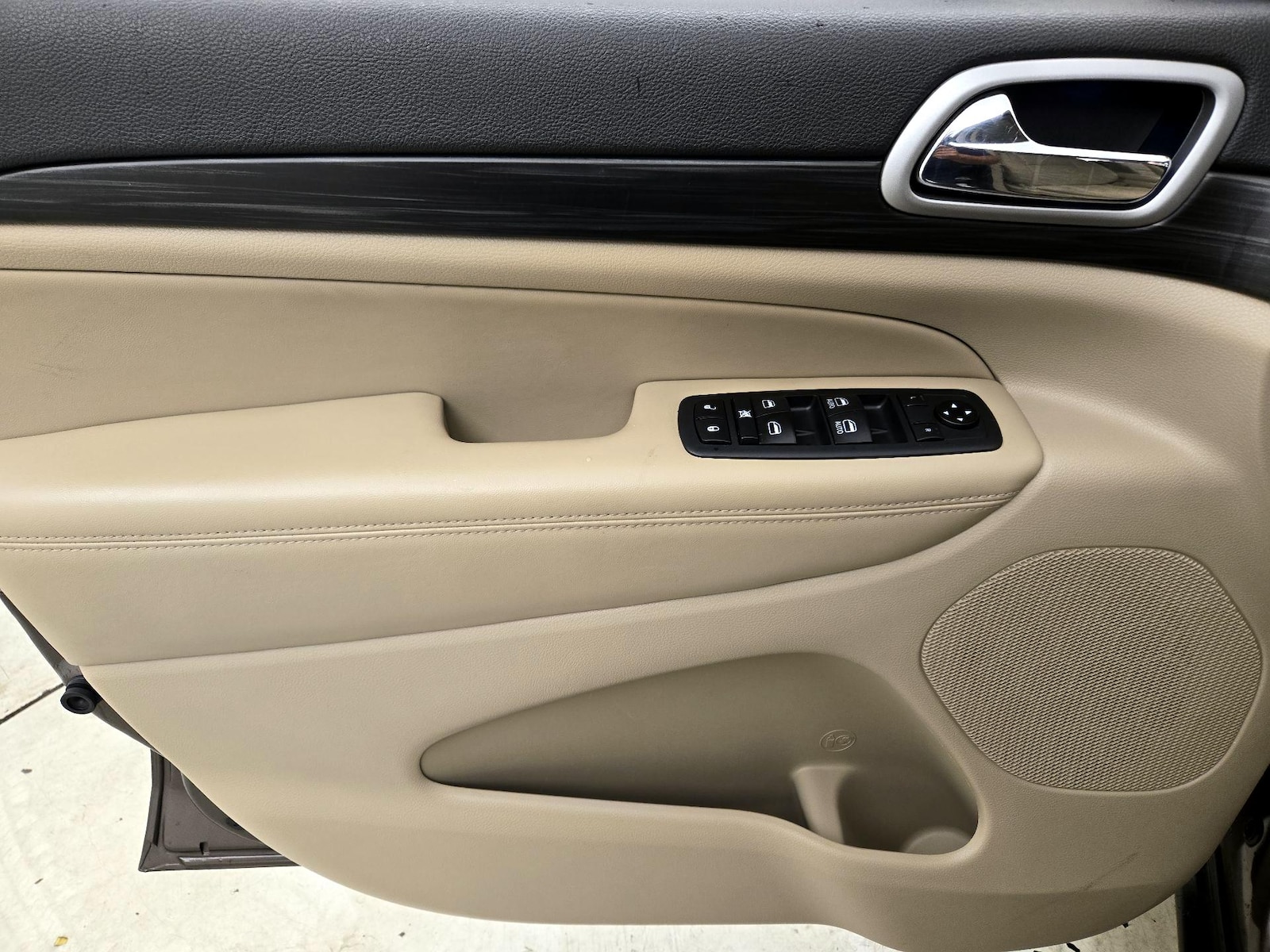 2020 Jeep Grand Cherokee Laredo E - Photo 13