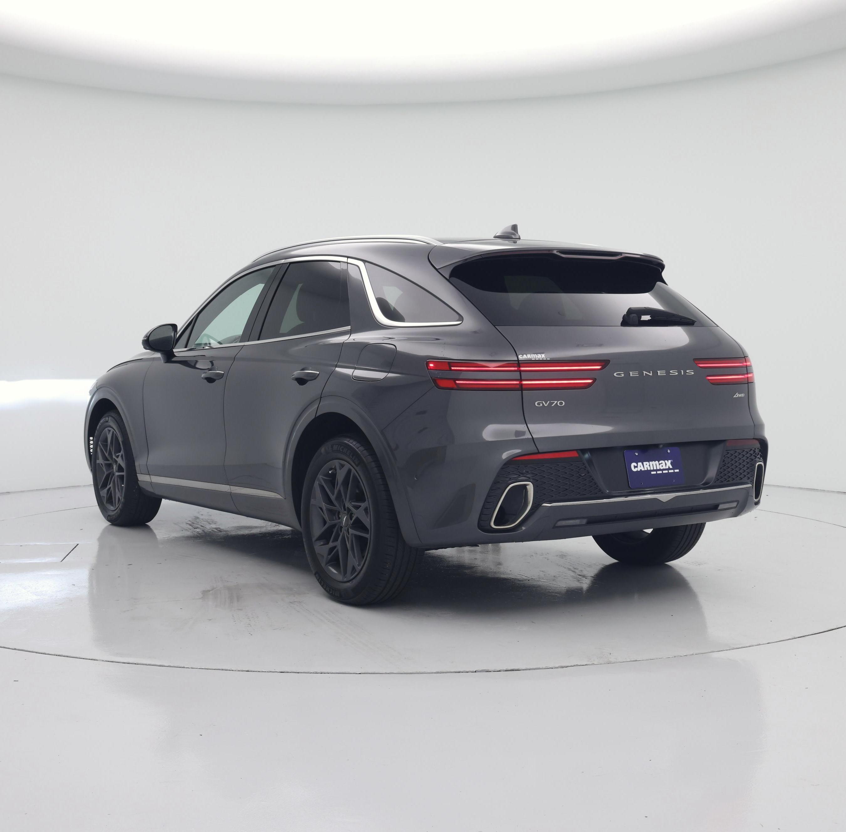 Thumbnail: 2022 Genesis GV70 - 2