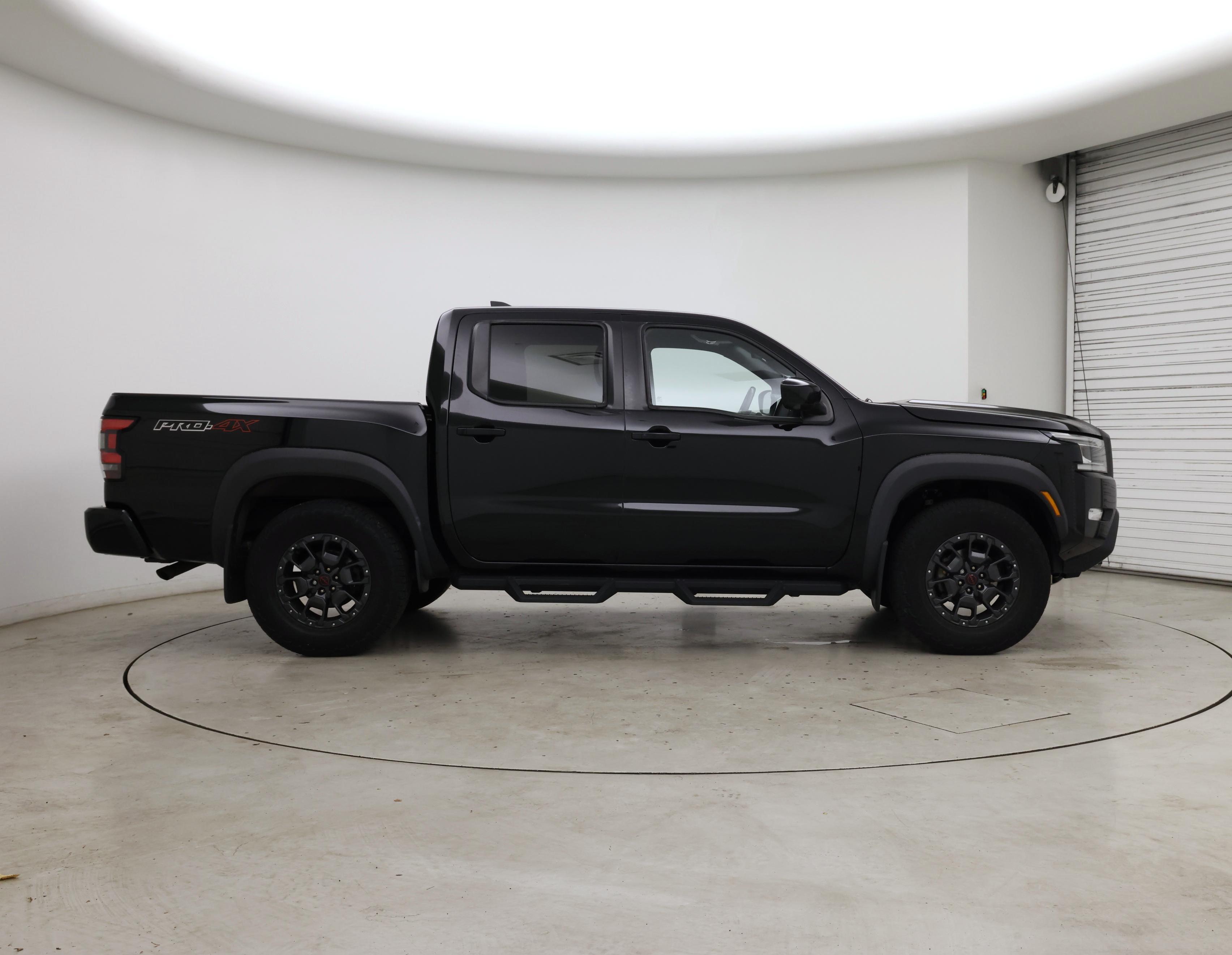 Thumbnail: 2023 Nissan Frontier - 7